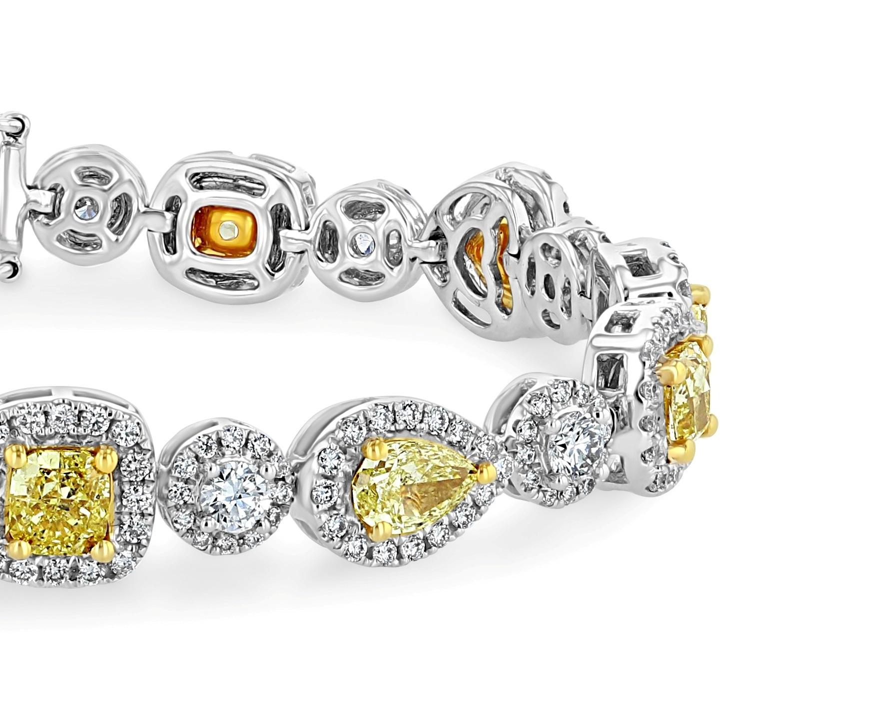 Moderno Bracciale Fancy con diamanti gialli intensi in oro bianco 18 carati in vendita