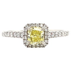 Bague de fiançailles halo en platine avec diamant jaune intense de fantaisie