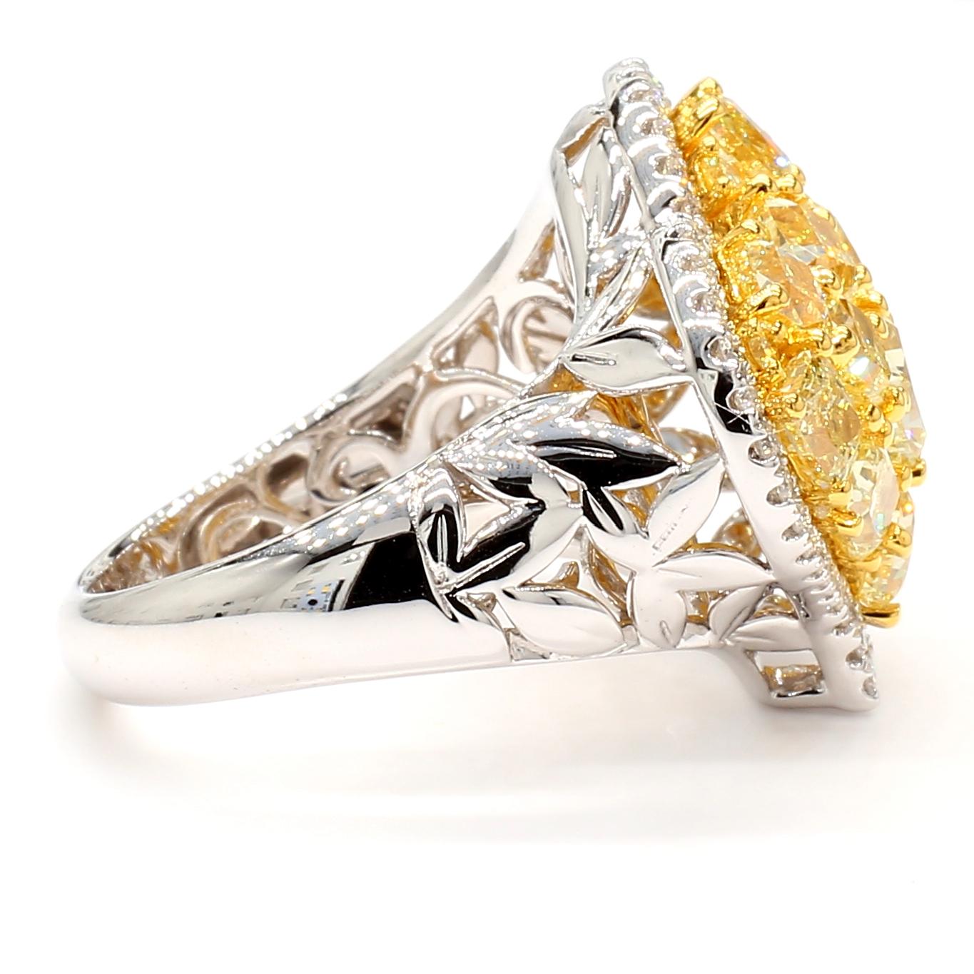 Ausgefallener intensiv gelber Diamant-Herz-Cluster-Ring 3,95 Karat 18K YG *1 of a Kind* (Zeitgenössisch) im Angebot