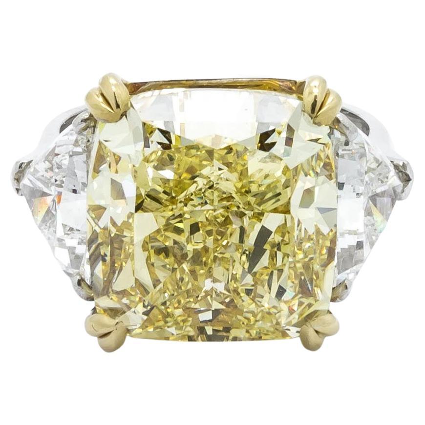 Fancy Intense Yellow Diamond Gold Ring at 1stDibs