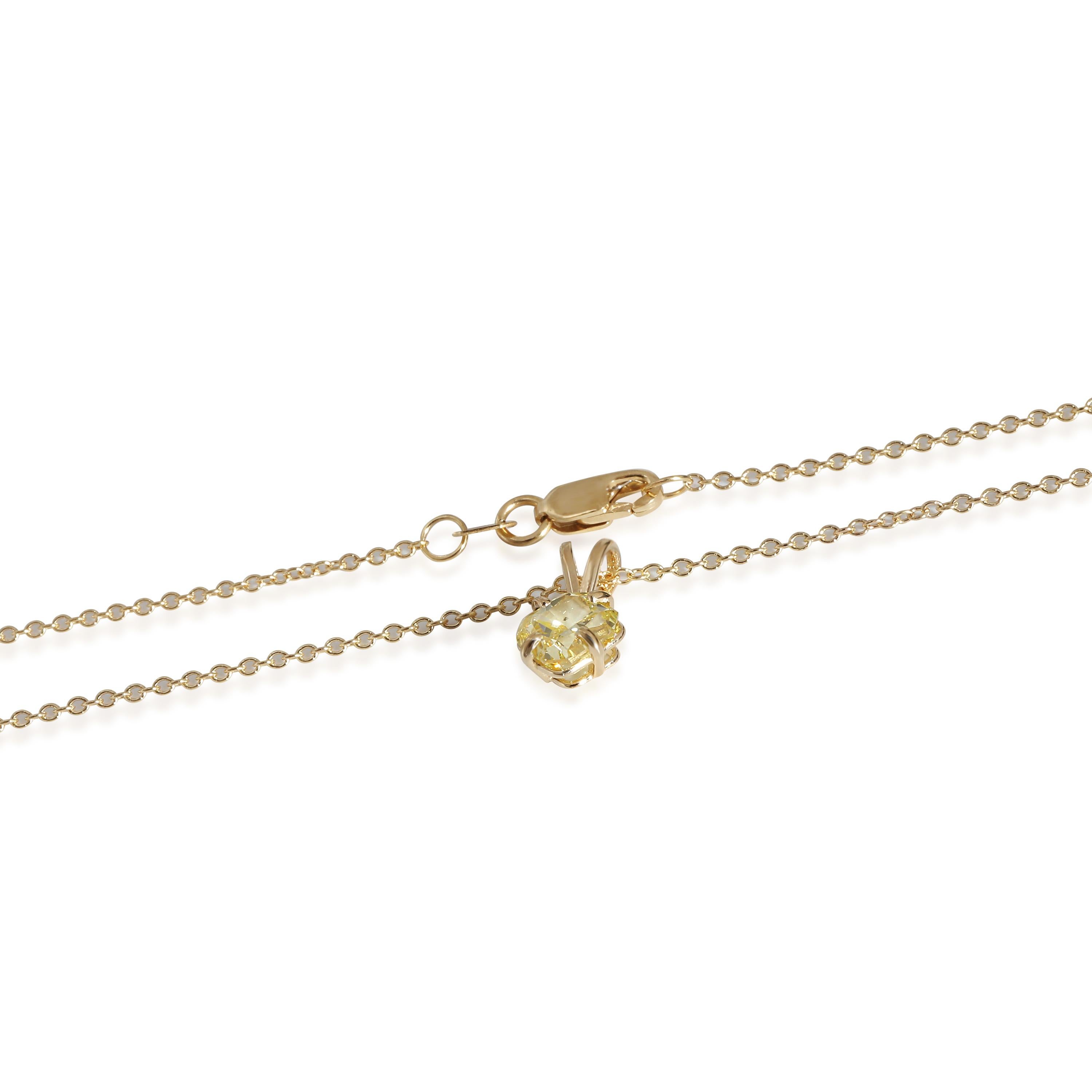 Pendentif solitaire de fantaisie en or jaune 14 carats avec diamant jaune intense SI2 1,01 carat Excellent état - En vente à New York, NY