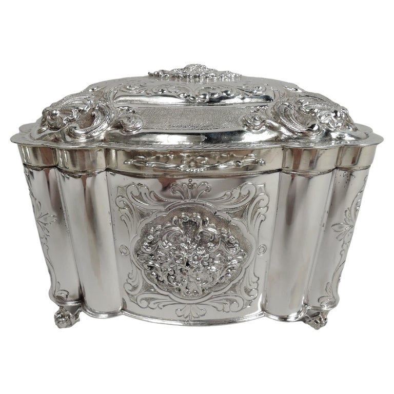 Fancy Italian Classical Sterling Silver Keepsake Casket Box For Sale at 1stDibs