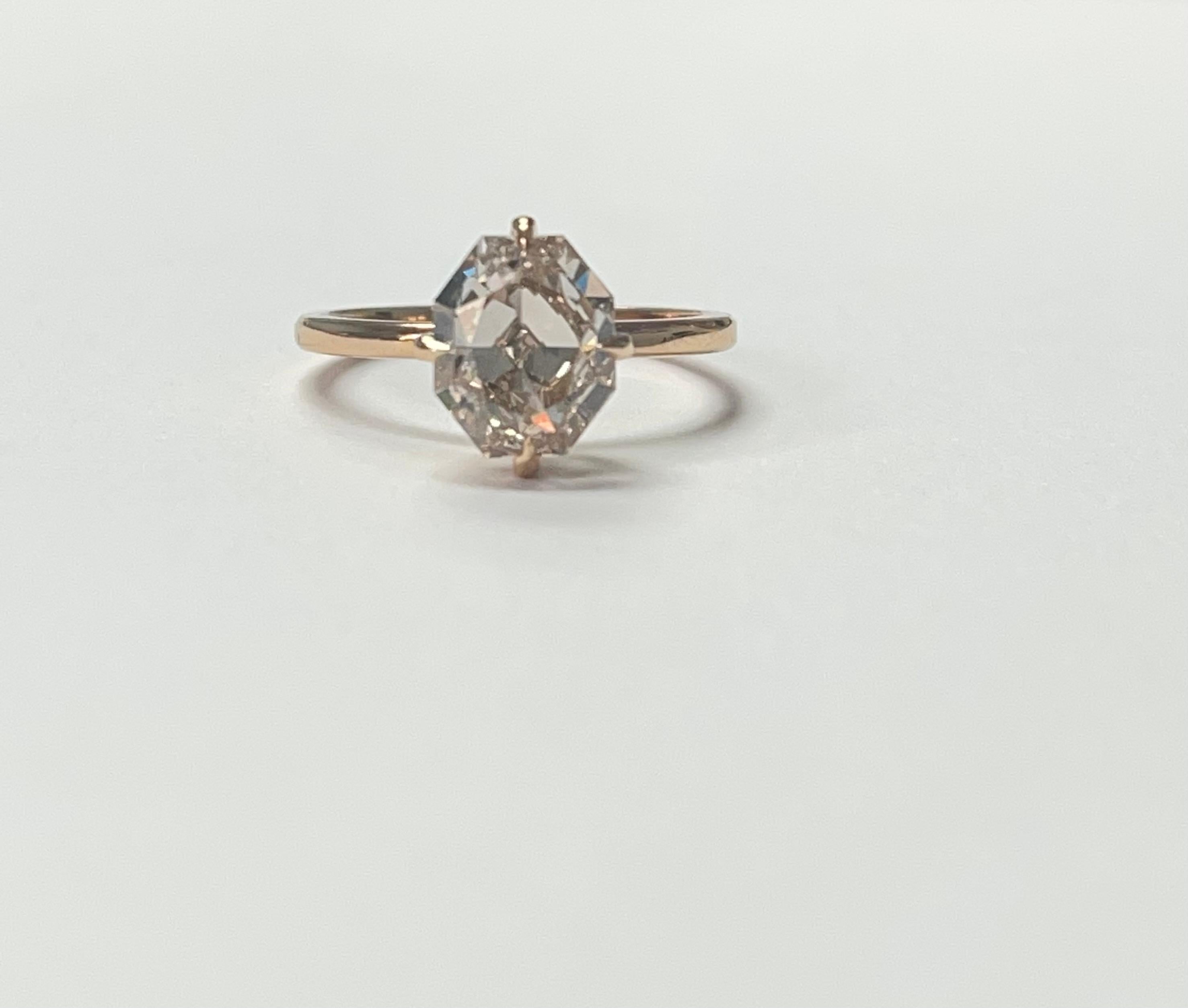 Bague de fiançailles en or rose avec diamant octogonal de couleur brun rosé, GIA en vente 4