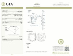 Anello con diamante a cuscino giallo chiaro fantasia