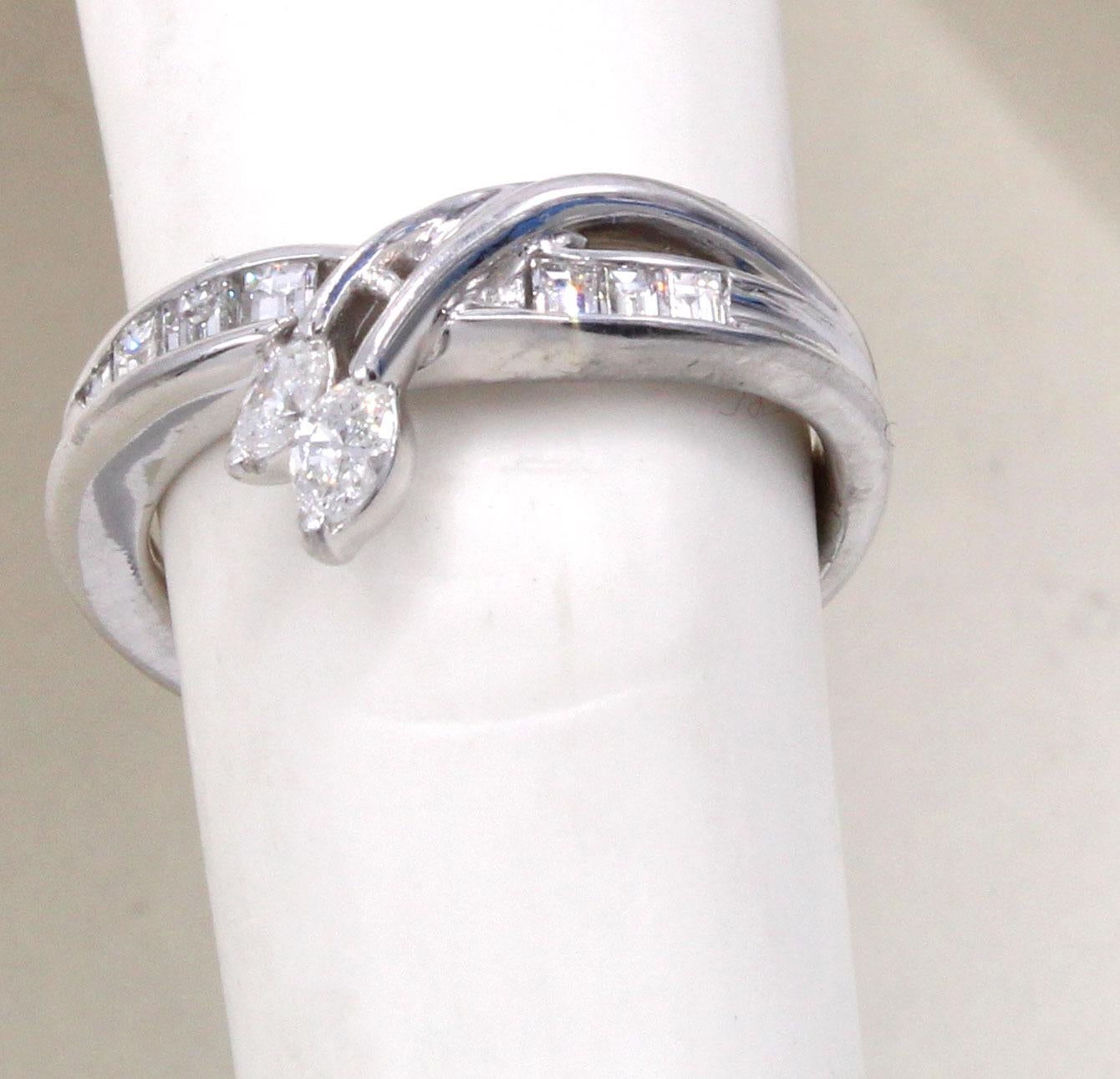 Fancy Marquis and Baguette Diamond Platinum Ring In New Condition For Sale In New York, NY