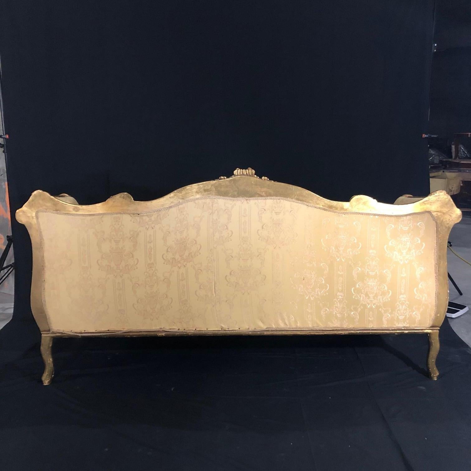 Fancy Movie Star French Louis XV Style Giltwood Sofa 6