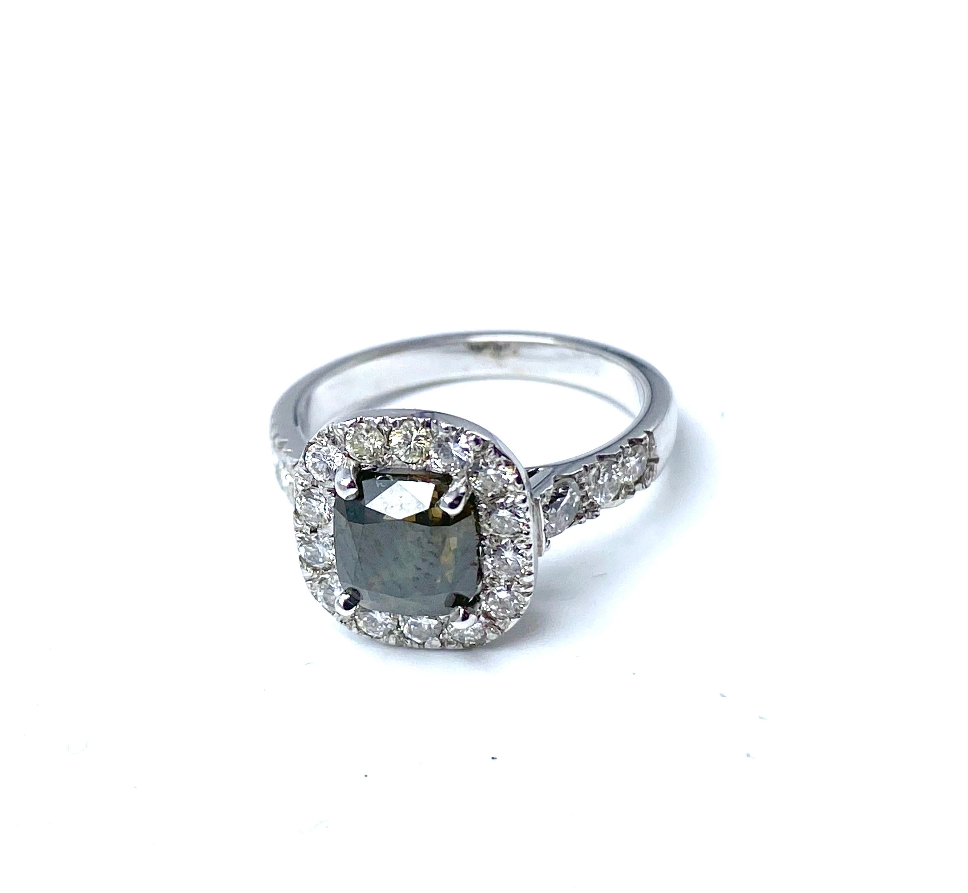 Fancy Natural Diamond Ring 4