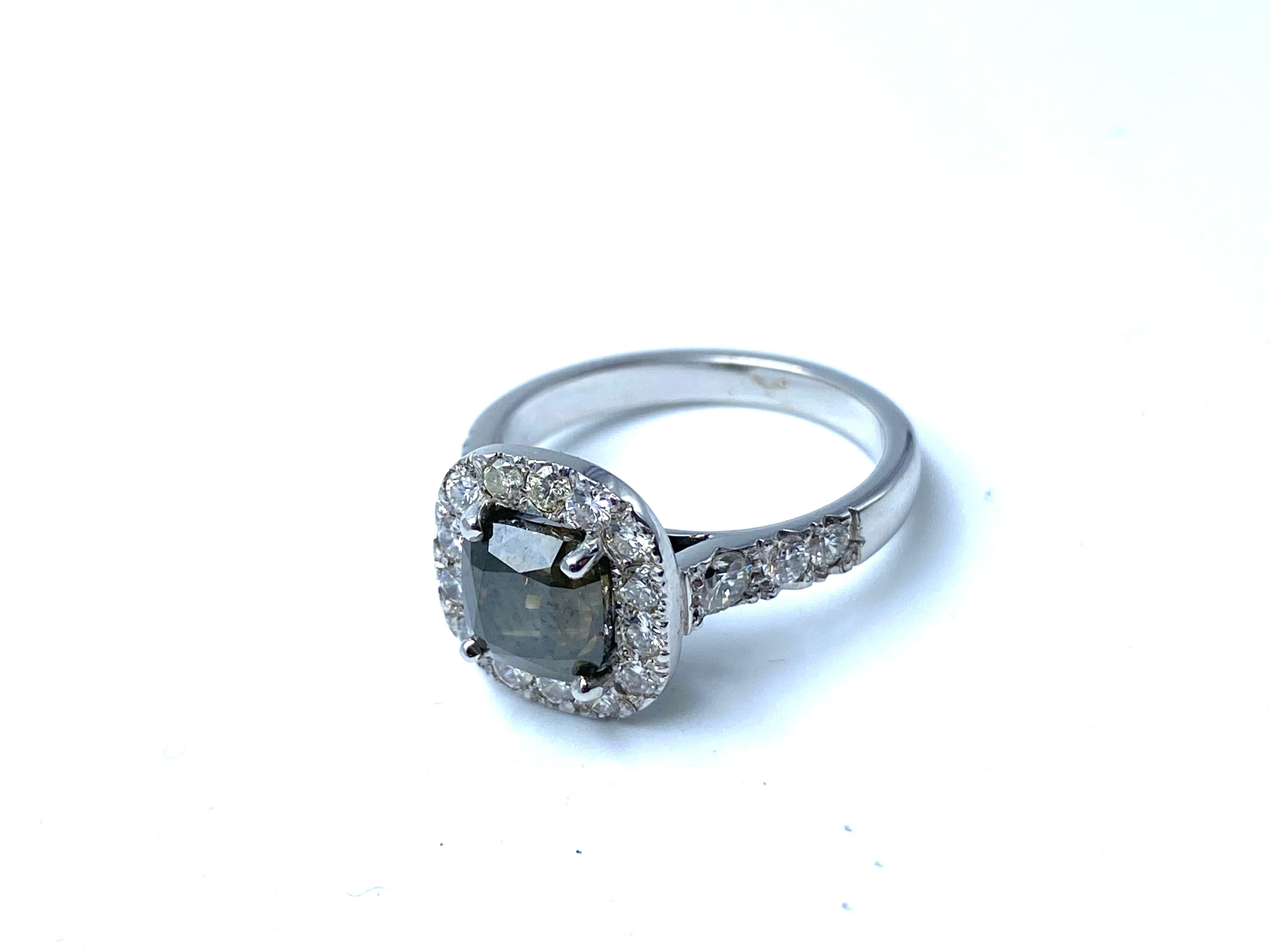 Fancy Natural Diamond Ring 3