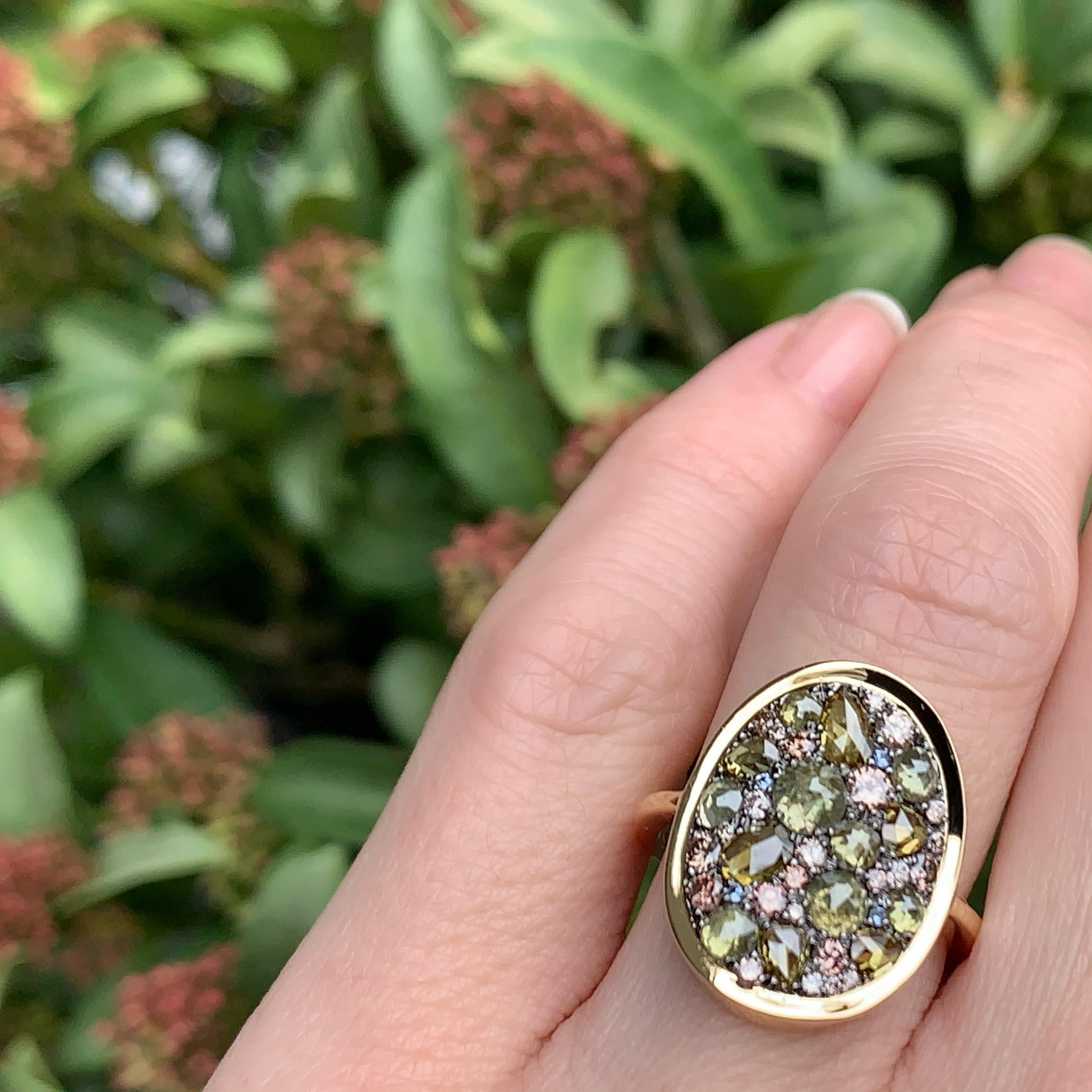 Art Nouveau Fancy Olive Green Pink Diamond, Rose Cut & Briljant-Cut Diamond Pave Mosaic Ring