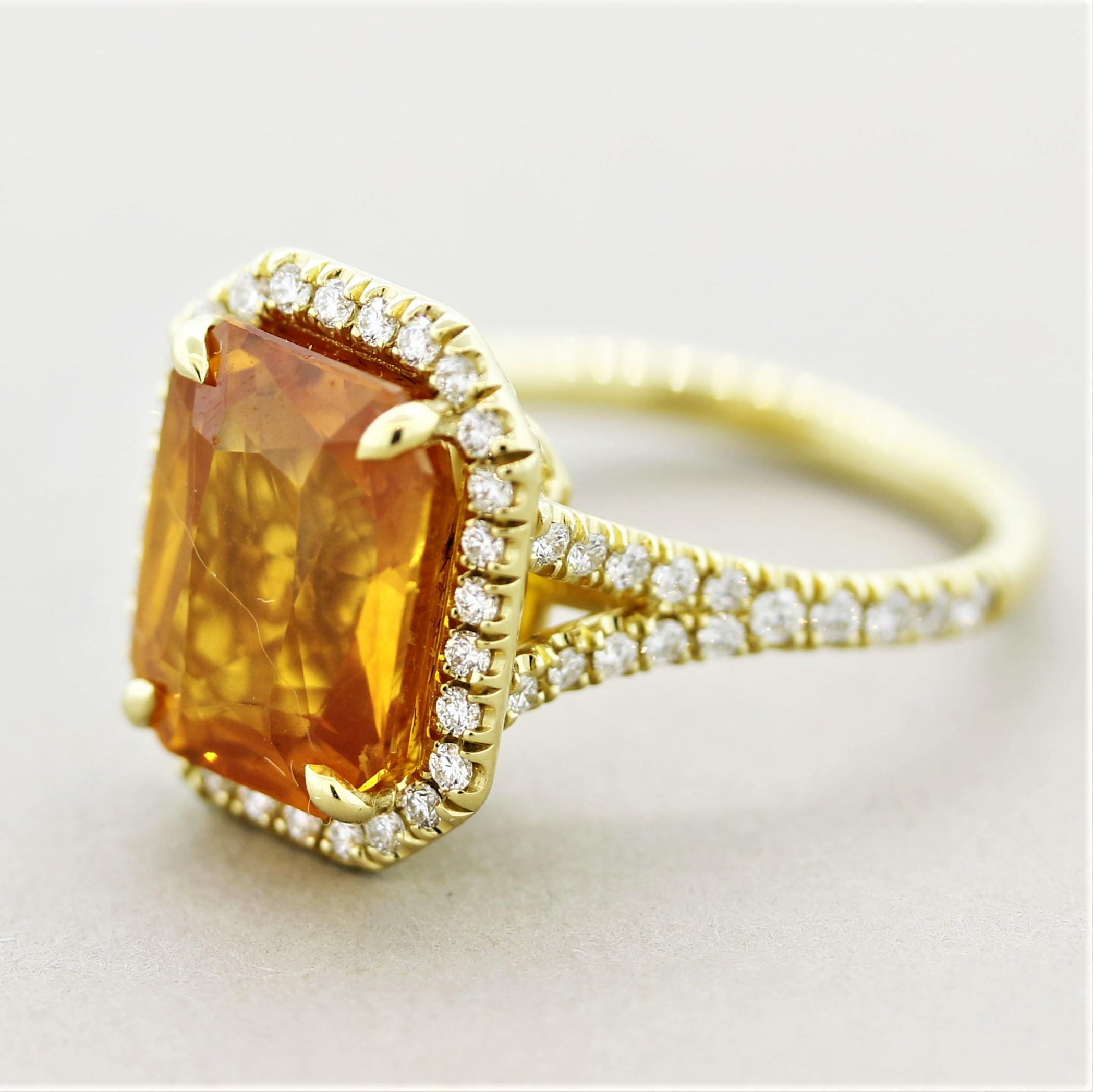 Mixed Cut Fancy Orange Sapphire Diamond Gold Ring, GIA Certified For Sale