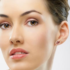 Orecchini con diamanti ovali fantasia in oro 18 carati