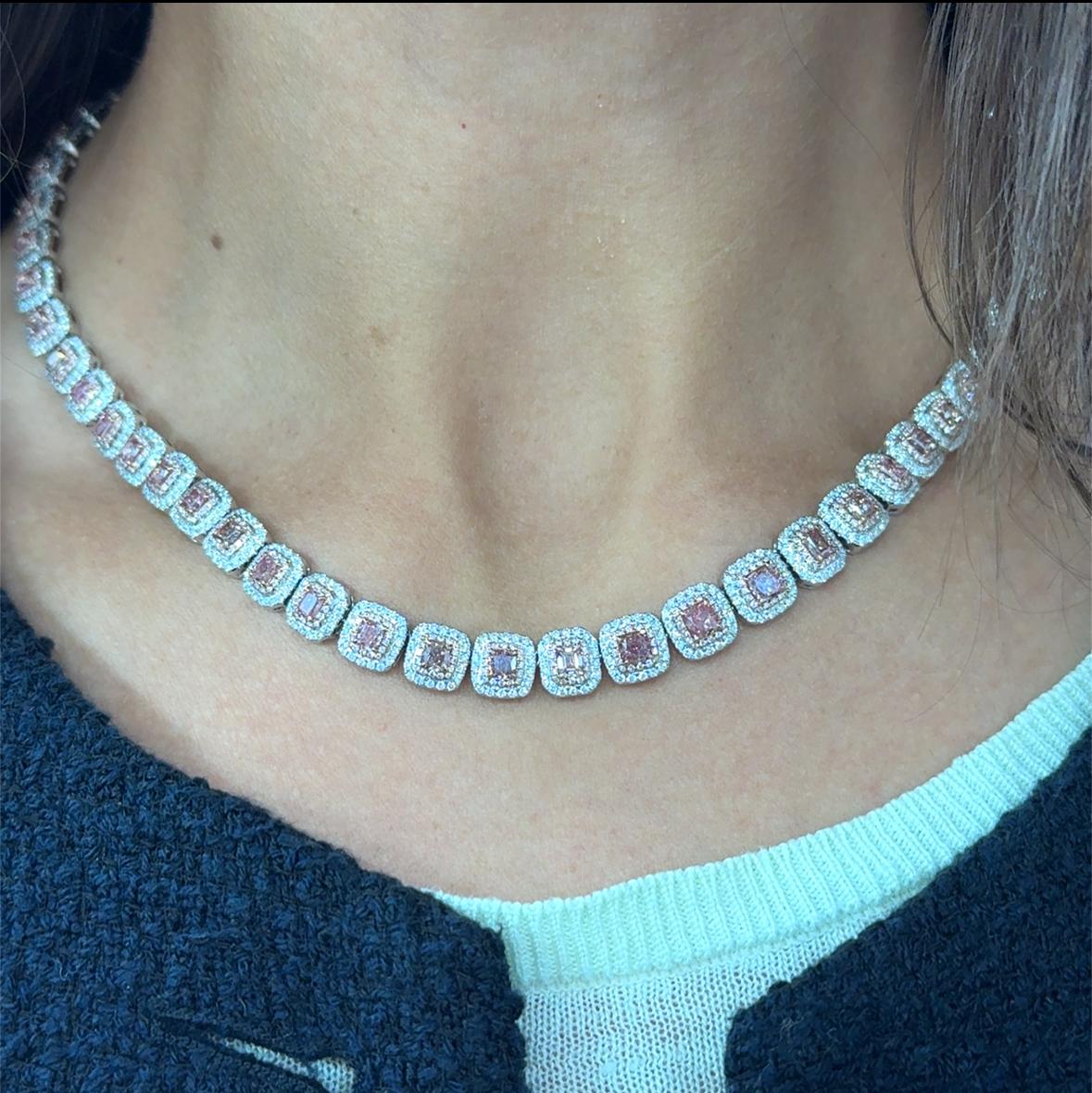 Collana con diamanti Pink Diamond in oro bianco 18 ct. in vendita