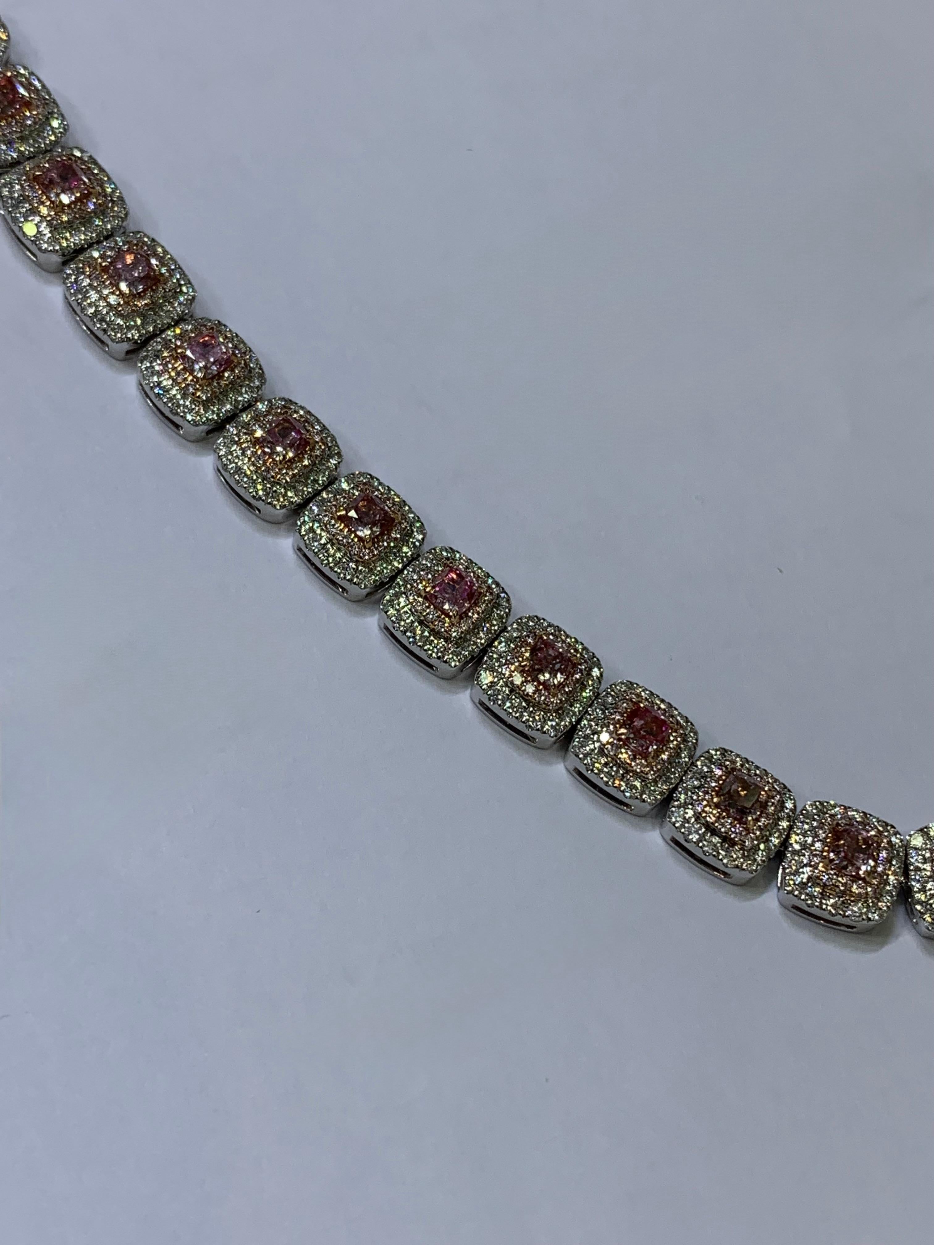 Donna Collana con diamanti Pink Diamond in oro bianco 18 ct. in vendita