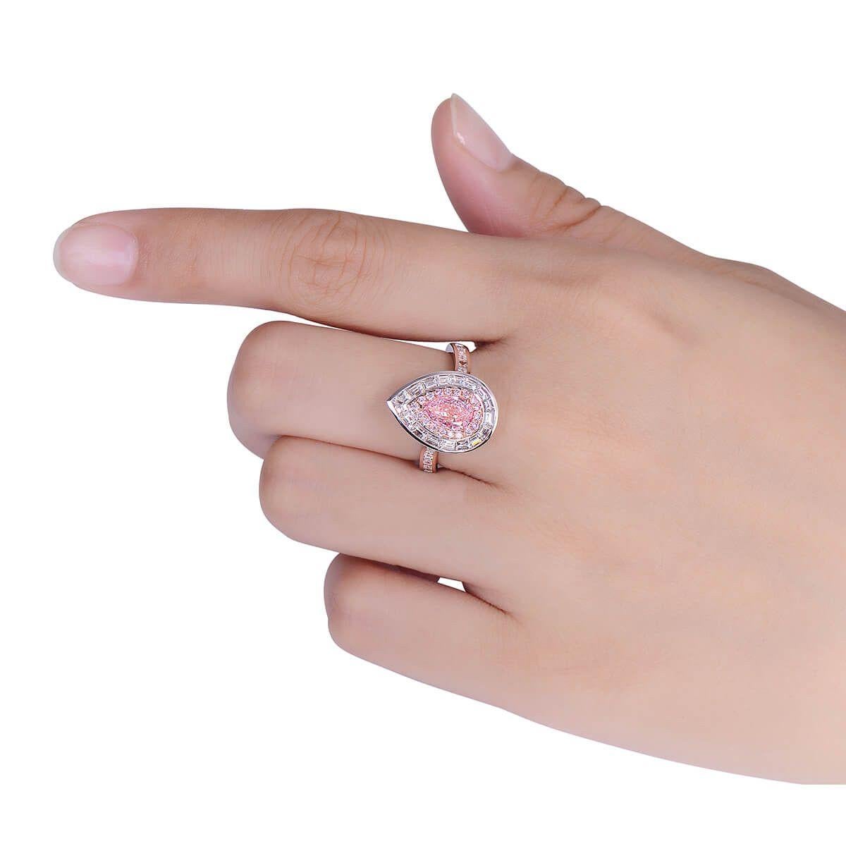 2.31 Carat Fancy Pink Diamond Ring 18 Karat White Gold GIA Certified In New Condition For Sale In Barnsley, GB