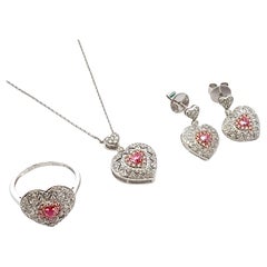 Fancy pink heart shaped diamond jewellery set 18k white gold