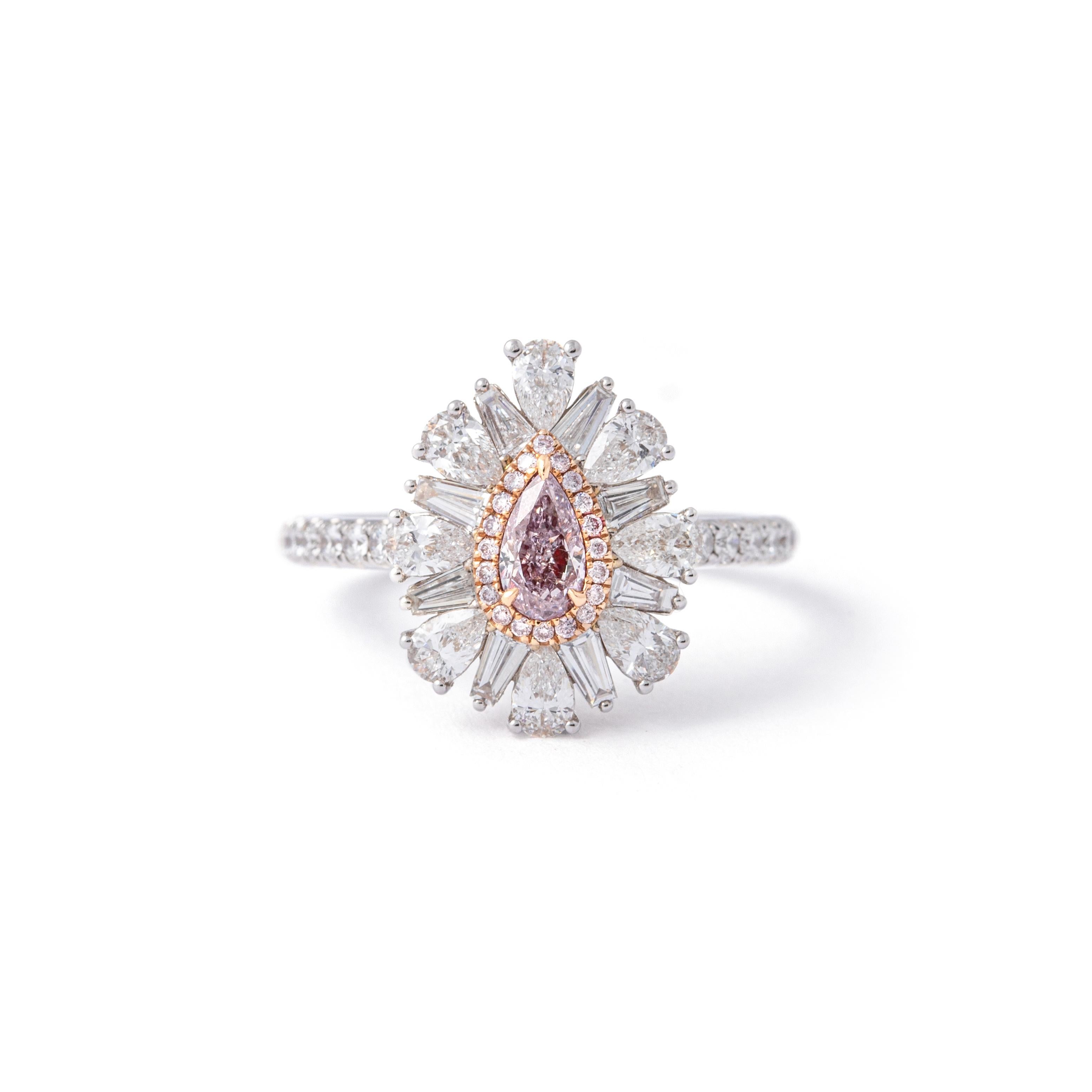 Women's or Men's Fancy Pink Purple Diamond White Gold 18K Ring For Sale