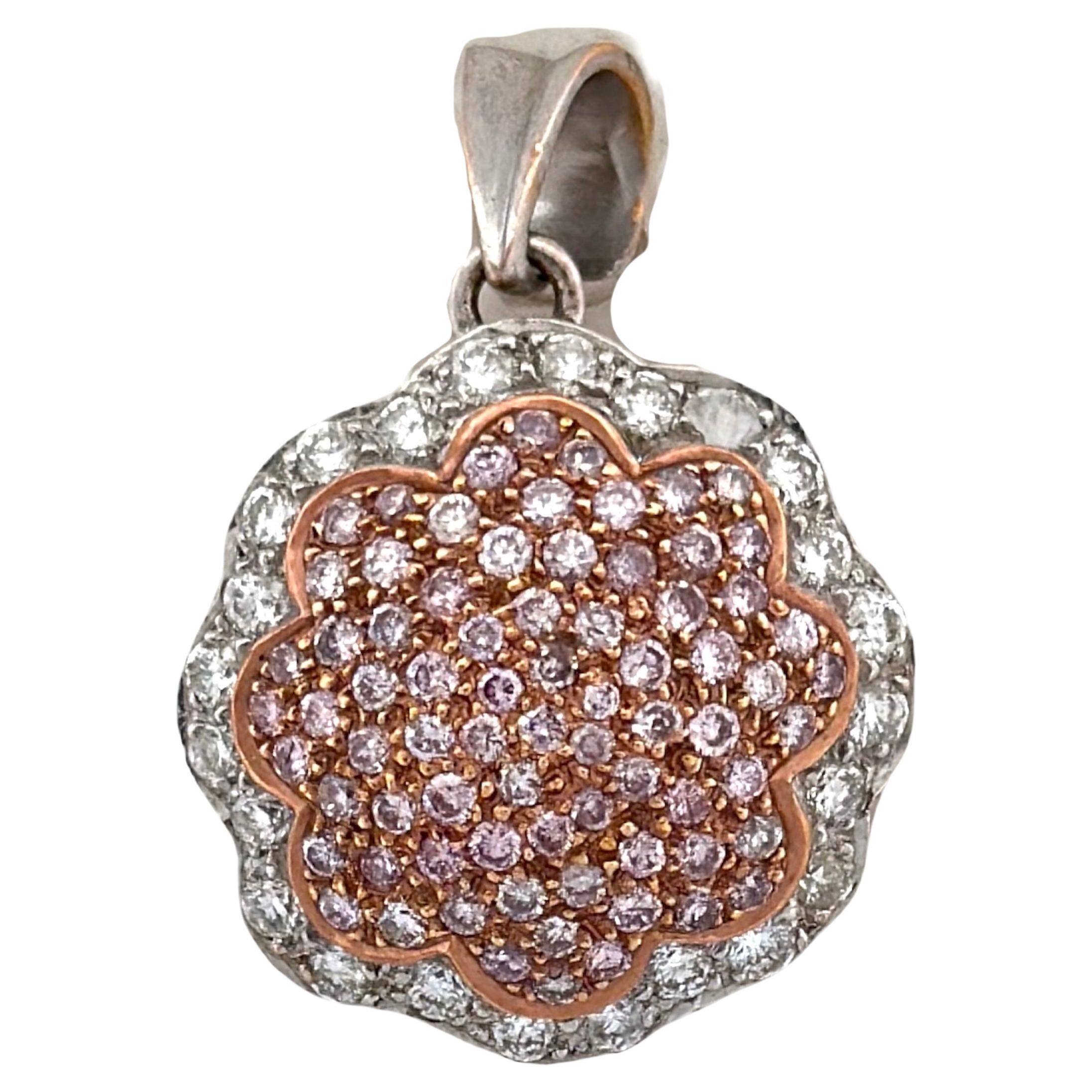 Pendentif fantaisie en diamant rose et blanc en vente