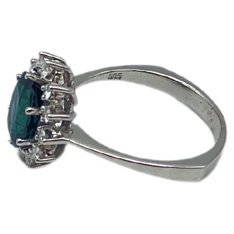 Women's or Men's Fancy ring in lady diana still with diamonds and sapphire For Sale