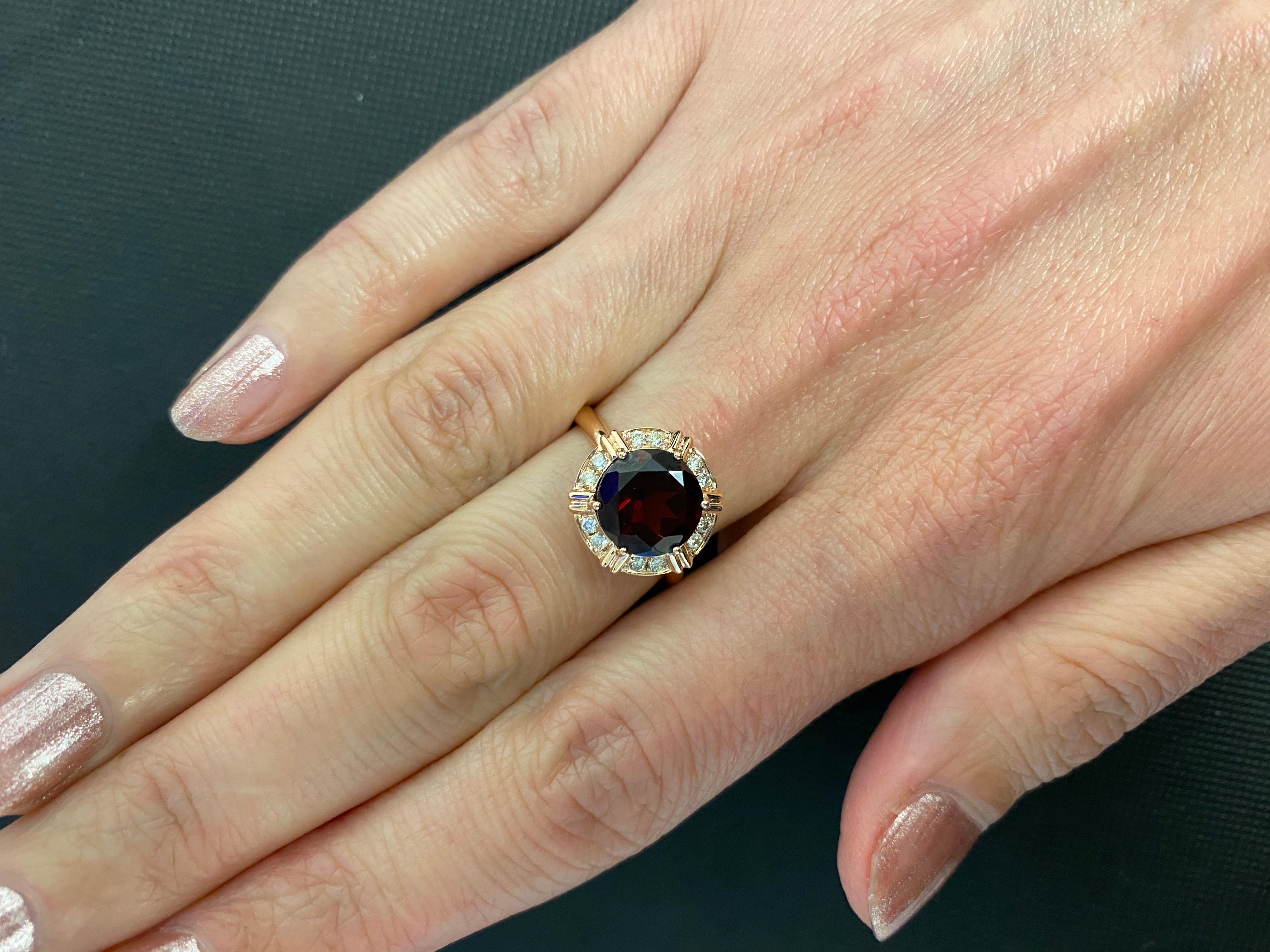 Fancy Round Red Garnet Diamond Halo 18 Karat Rose Gold Cocktail Statement Ring
18 Karat Rose Gold
3.15 CT Round Cut Garnet
0.14 CT Diamond of G Color, SI1 Clarity

Important Information:
Please note that this item will take 2-4 weeks to deliver - it