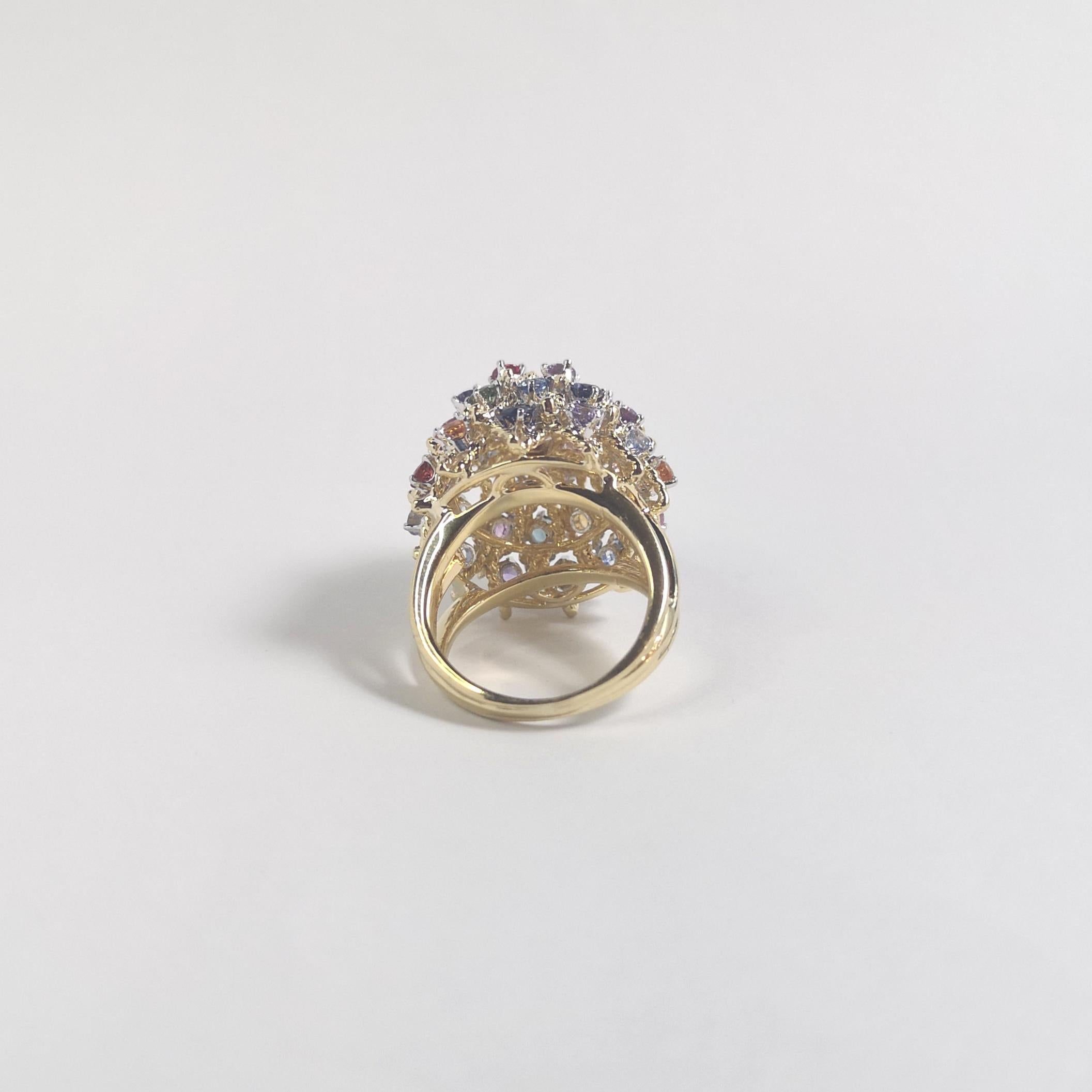 Fancy Sapphire Ring set in Platinum 950 and 18K Gold Settings For Sale 7
