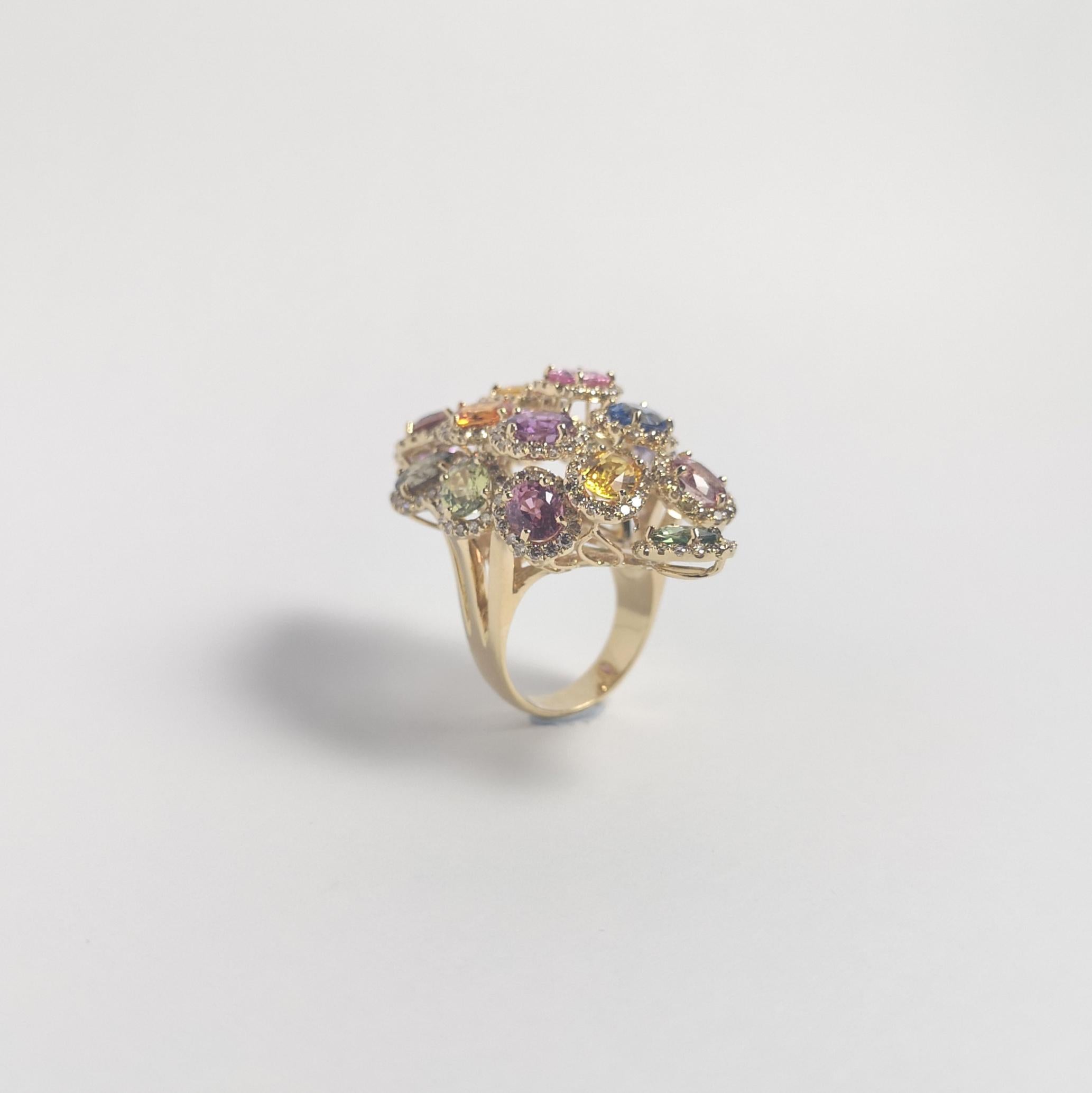 Ausgefallener Saphir mit braunem Diamantring in 18K Goldfassung im Angebot 4