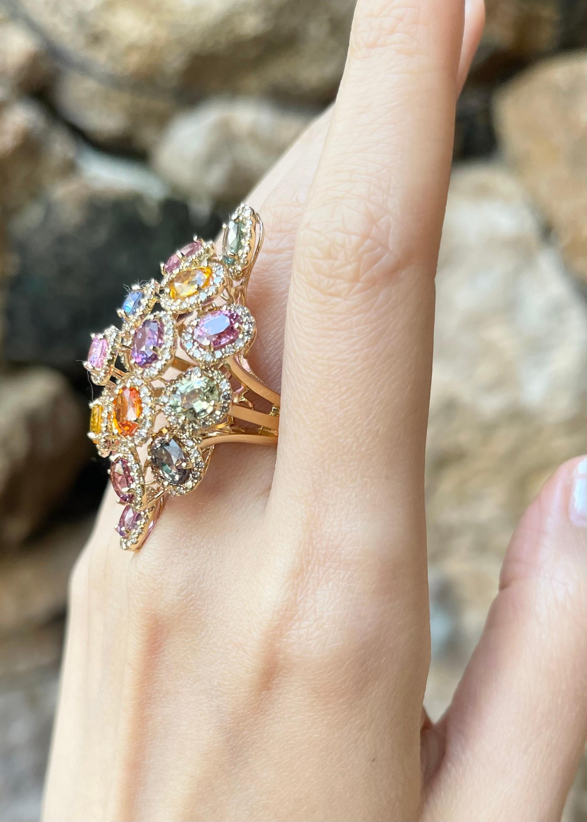 Ausgefallener Saphir mit braunem Diamantring in 18K Goldfassung im Zustand „Neu“ im Angebot in Bangkok, TH