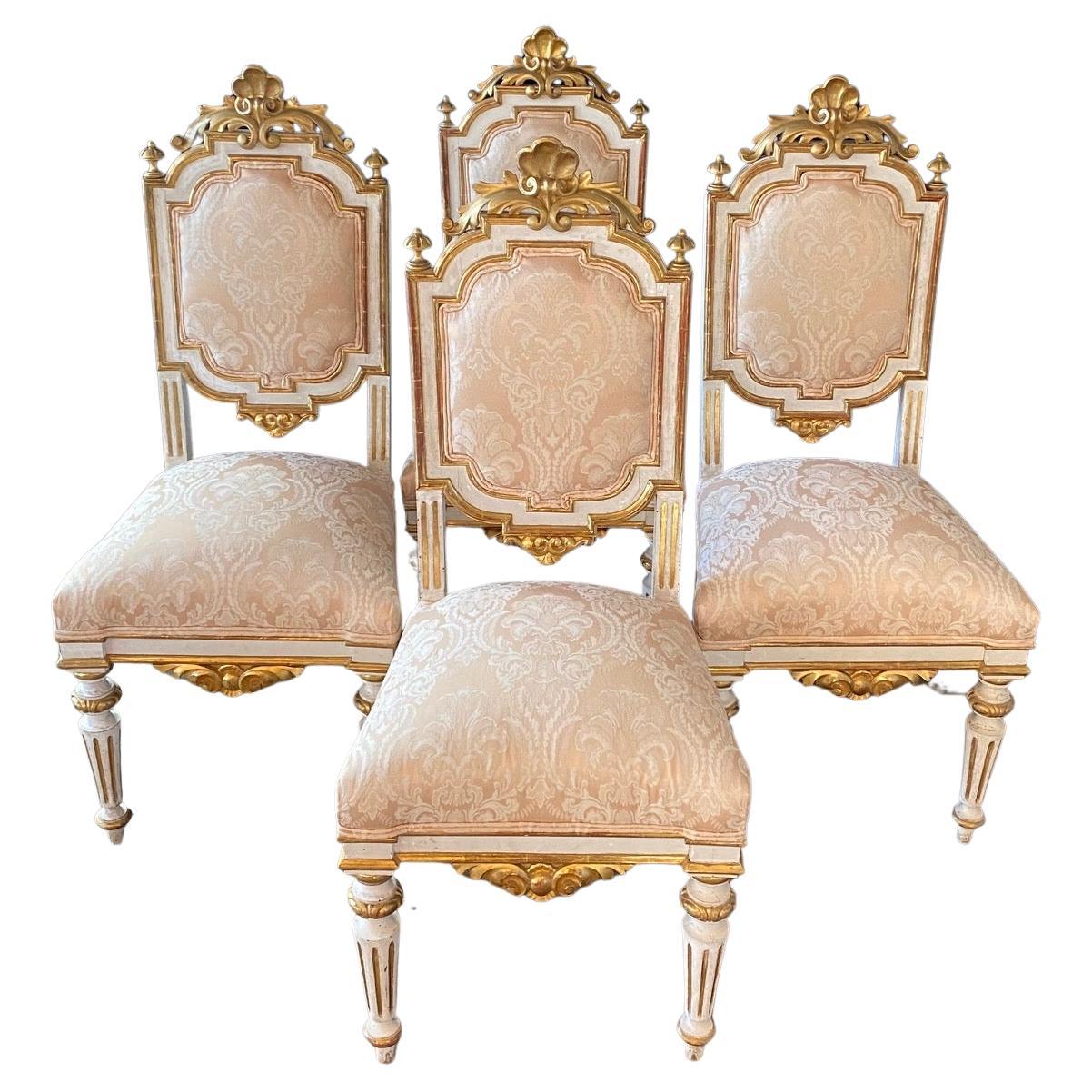 Fancy Set of Four Italian Venetian Louis XV Chairs with Original Real Gold Gilt For Sale