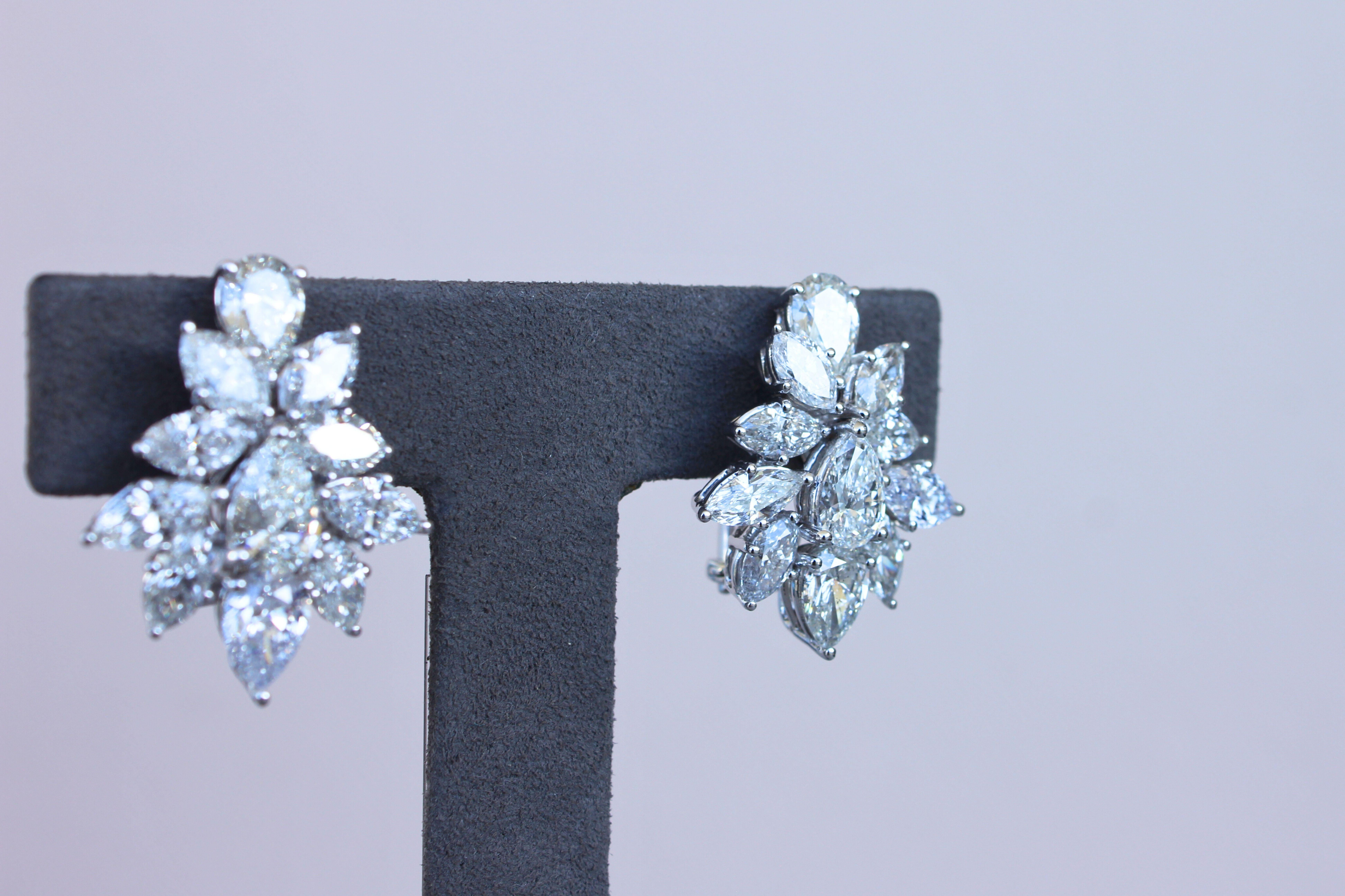 Brillantschliff Birne Marquise Diamant Cluster 18K Weißgold Ohrringe  Damen im Angebot