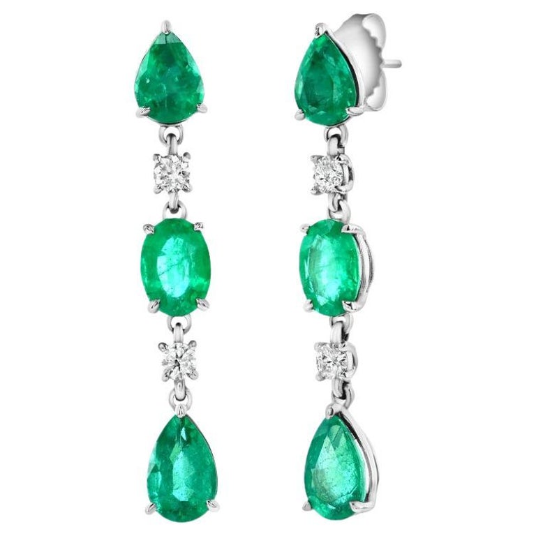 Boucles D'oreilles Diamant œil De Chat émeraude Colombienne K18YG/WG 4,52 Ct - Occasion Très Bon état