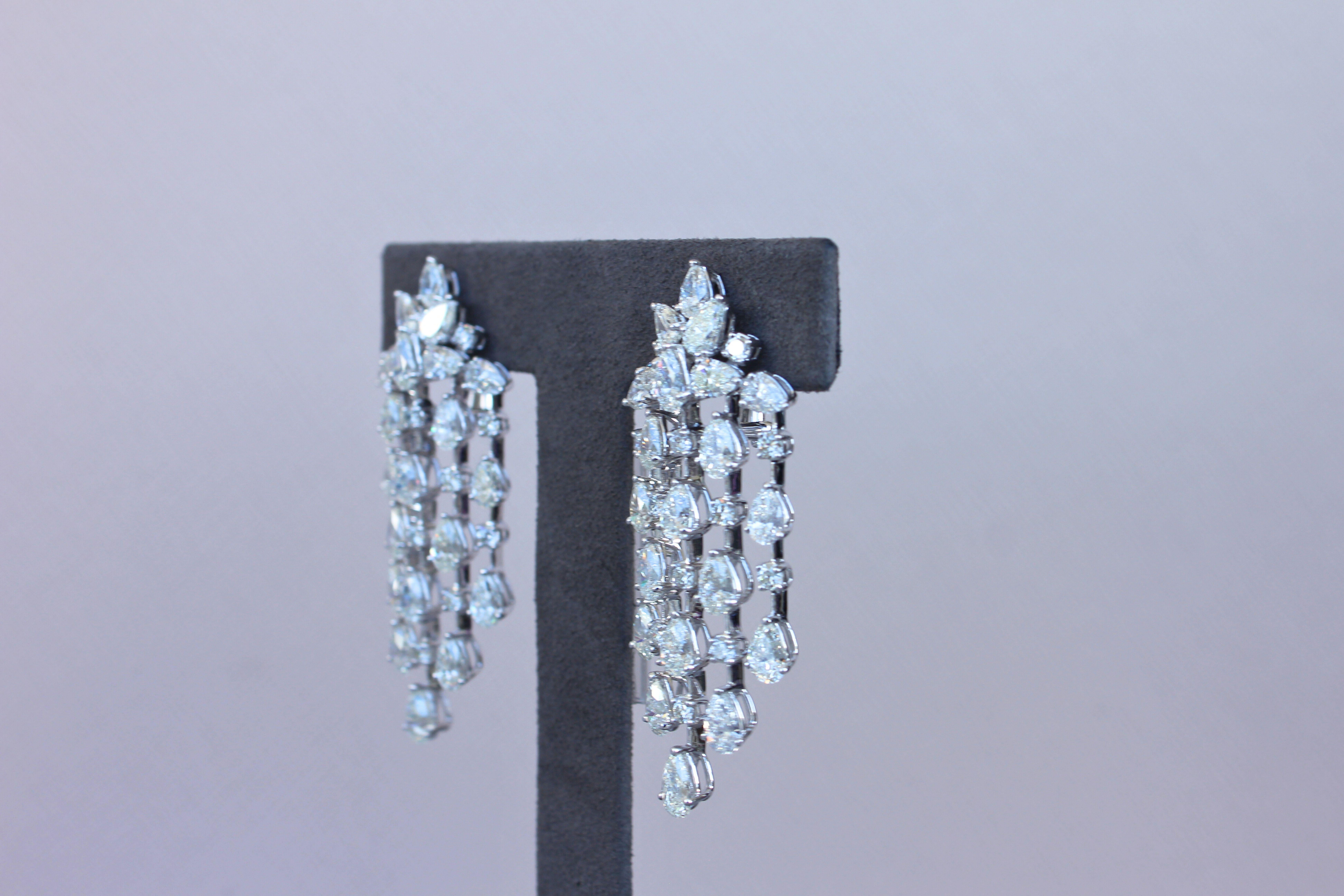 Fancy Shape Pear Round Brilliant Cut Chandelier 18K White Gold Drop Earrings For Sale 3