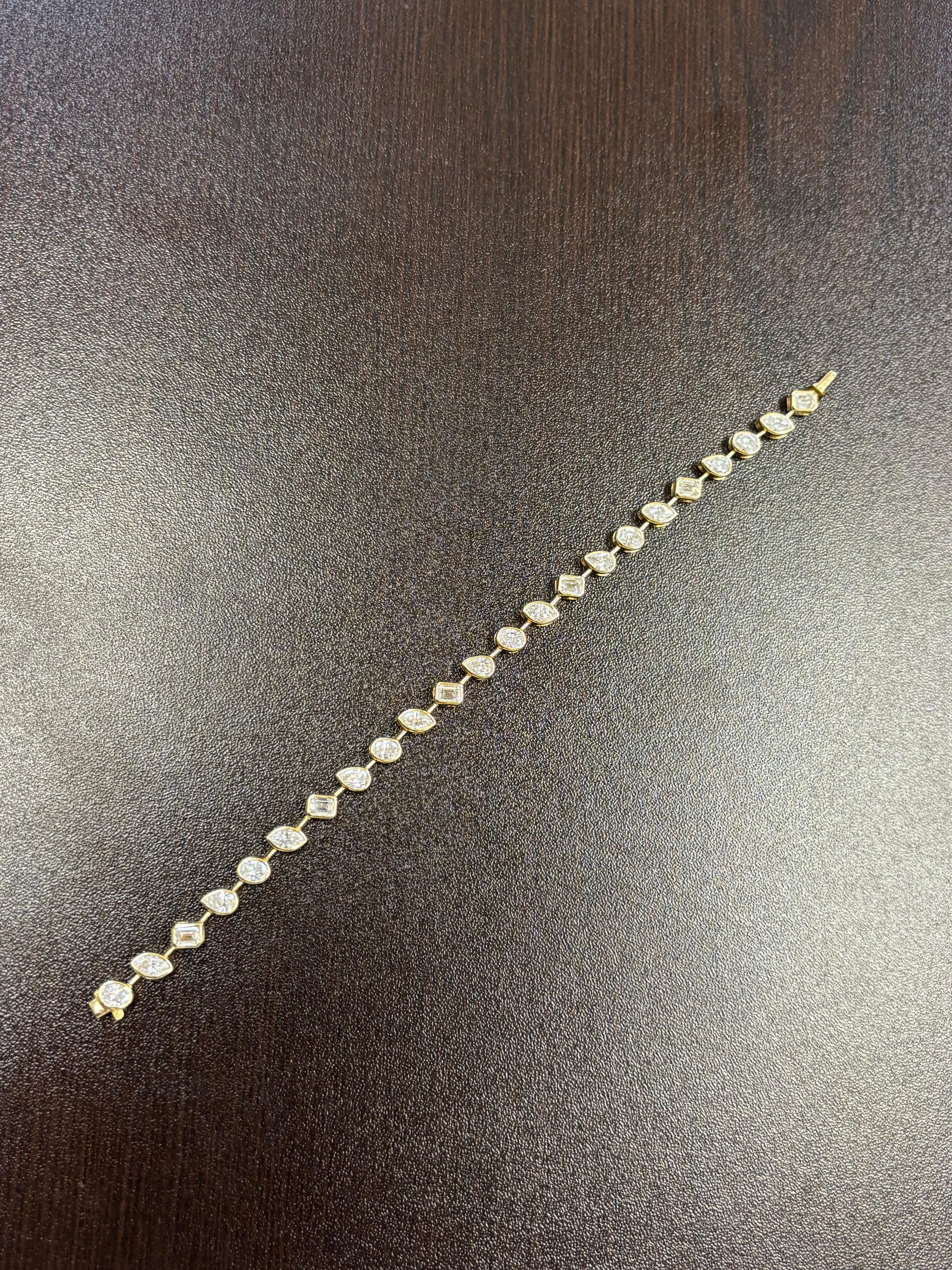 Collier à lunette jaune de forme fantaisie 9,50 Ct. en vente 4