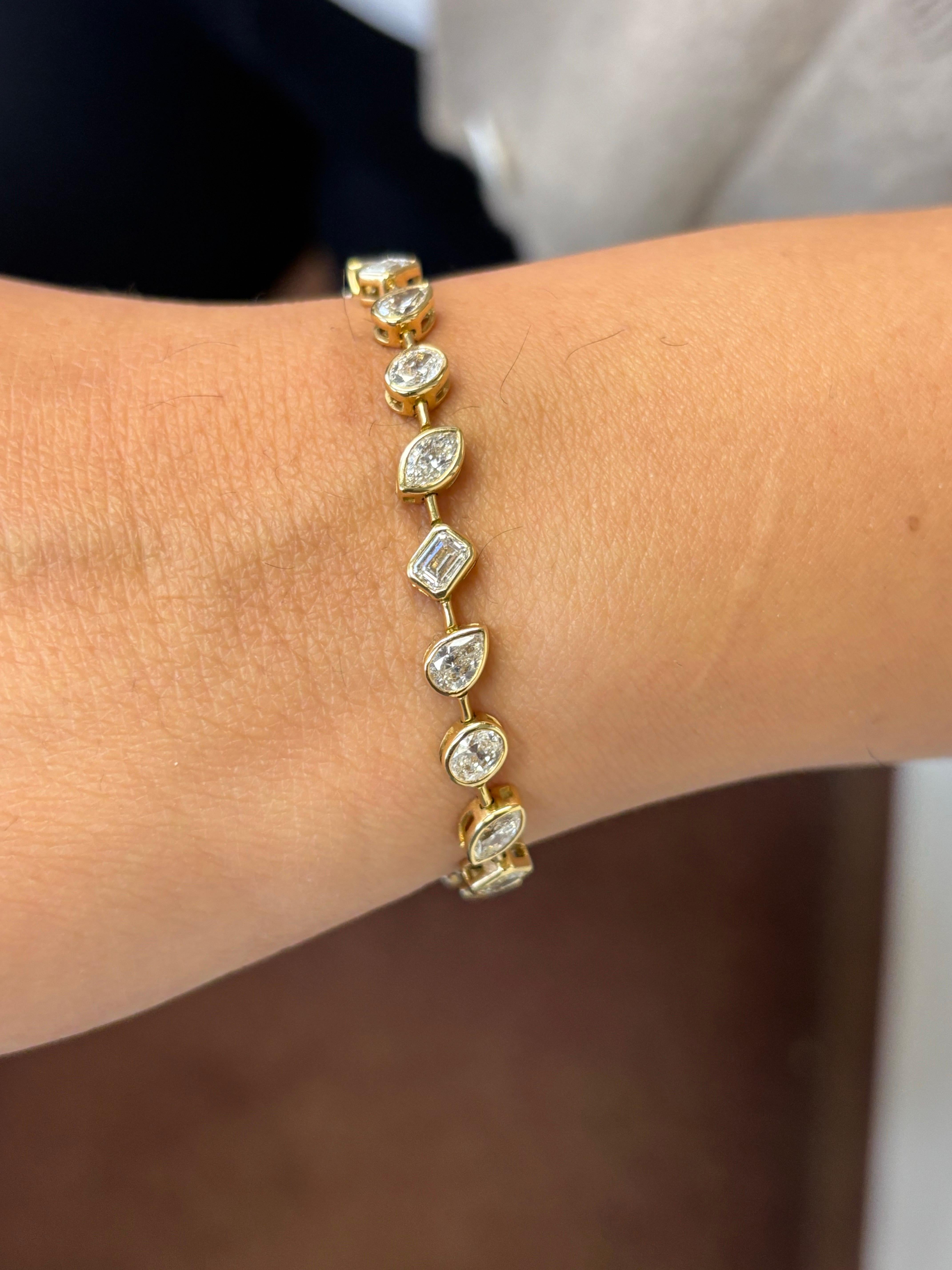 Taille émeraude Collier à lunette jaune de forme fantaisie 9,50 Ct. en vente