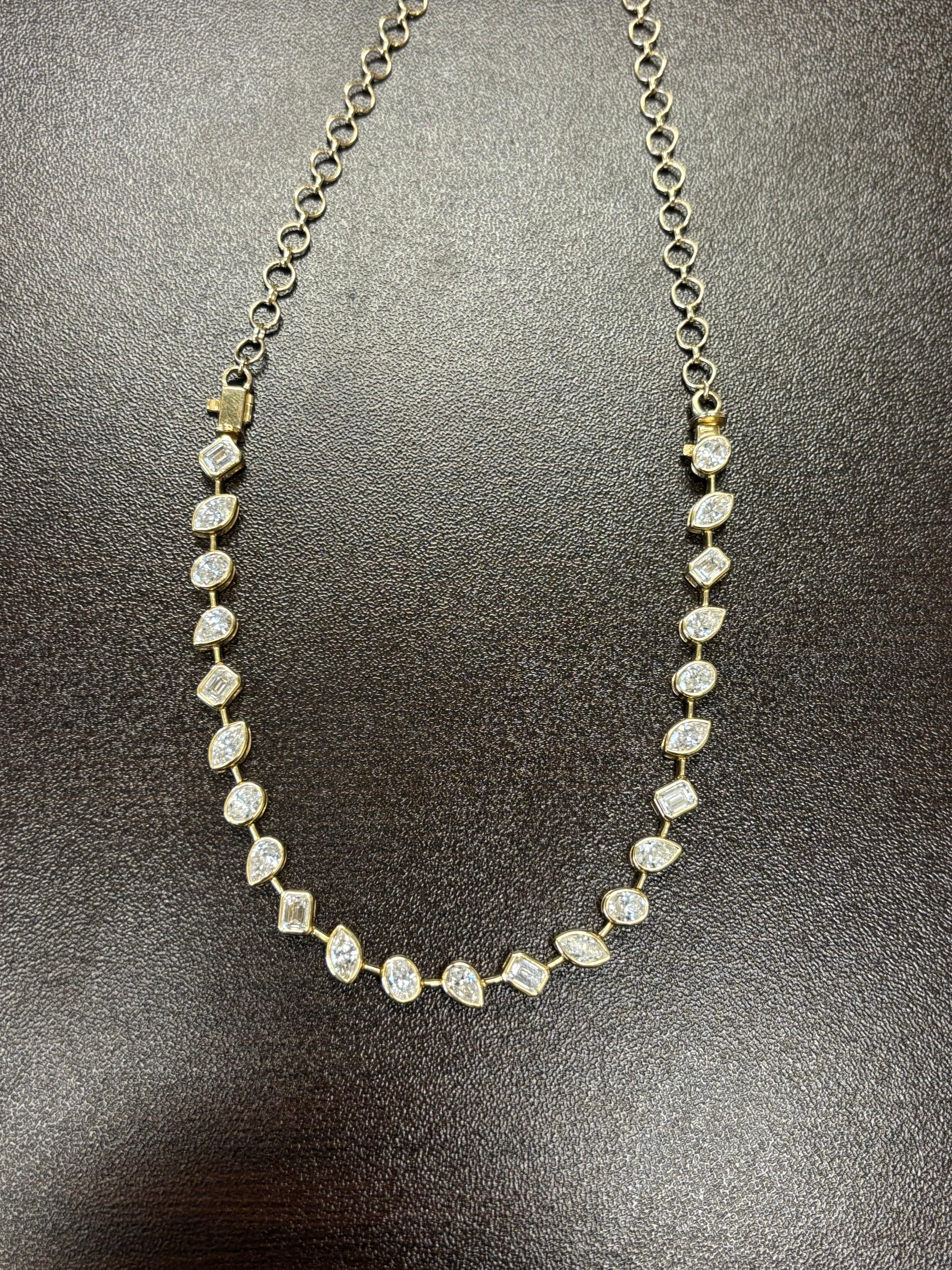 Collier à lunette jaune de forme fantaisie 9,50 Ct. Pour femmes en vente