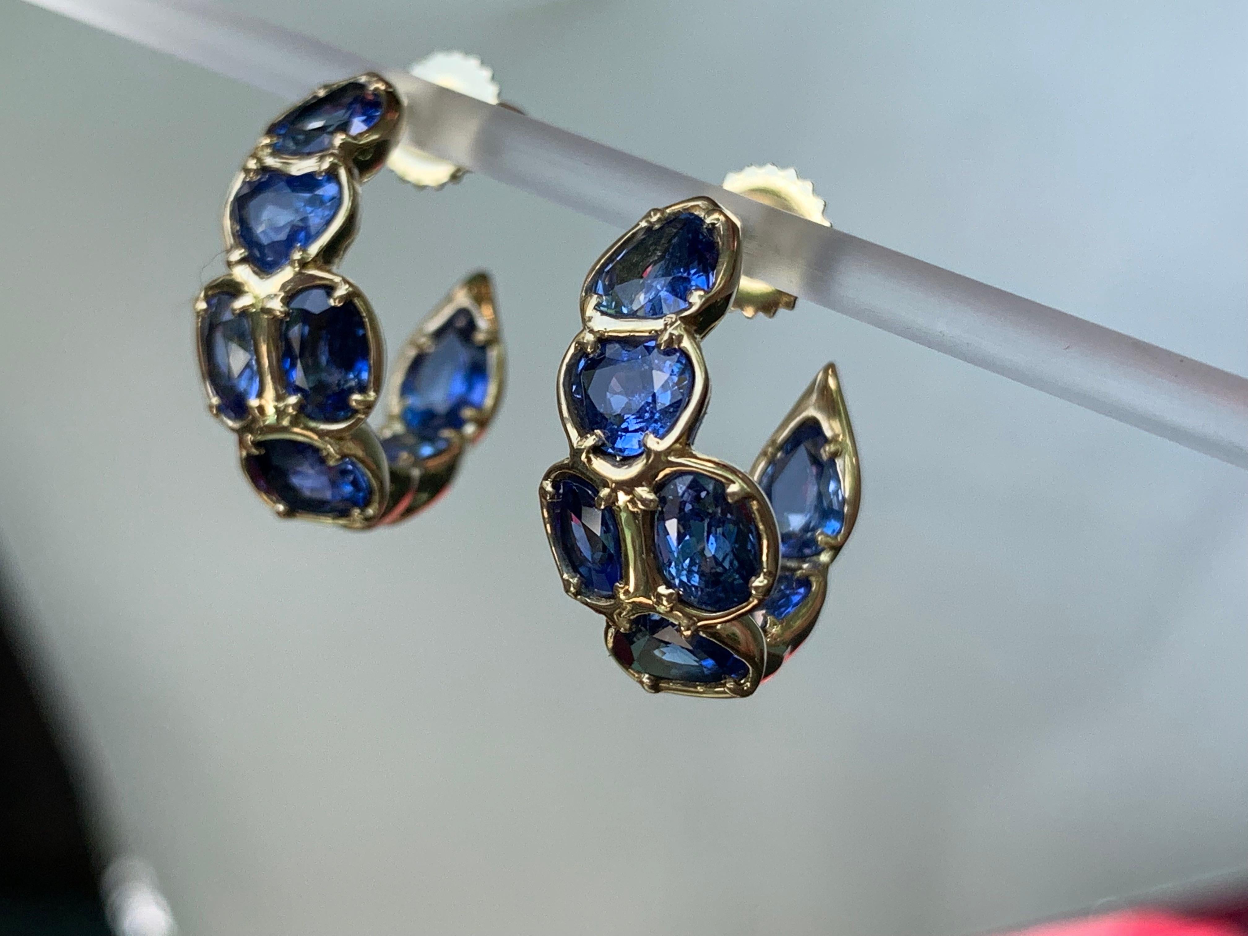 Mixed Cut Fancy Shaped Blue Sapphire Ooak Hoop Earrings in 18kt Yellow Gold For Sale