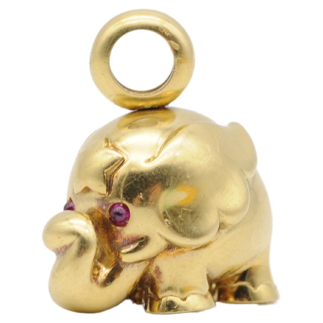 Fancy Solid Elephant Pendant 18k Yellow Gold with Ruby For Sale 1