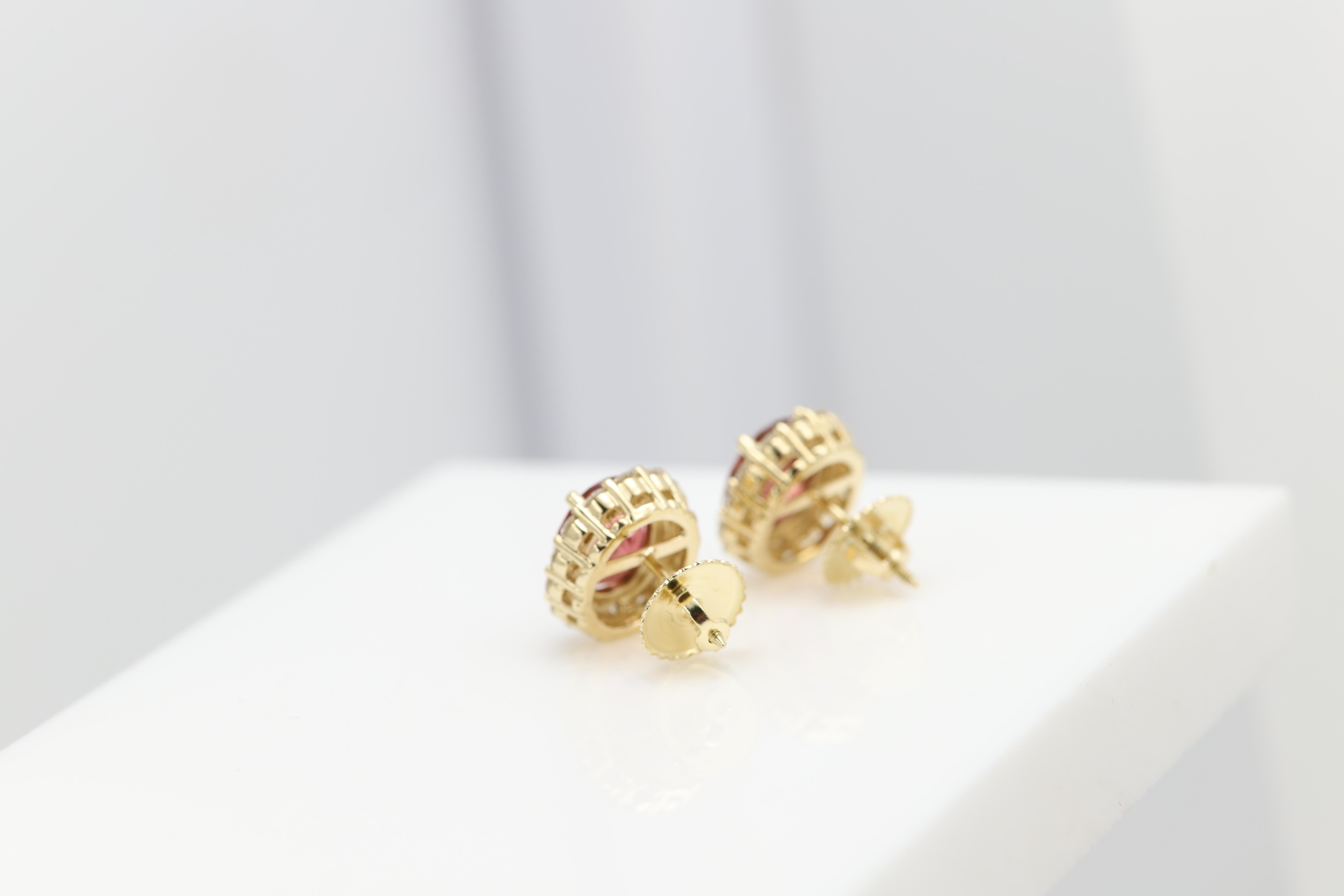 Donna Fancy Tourmaline Gold Diamond Studs 14k Yellow Gold Natural Pink and Diamond Ear in vendita