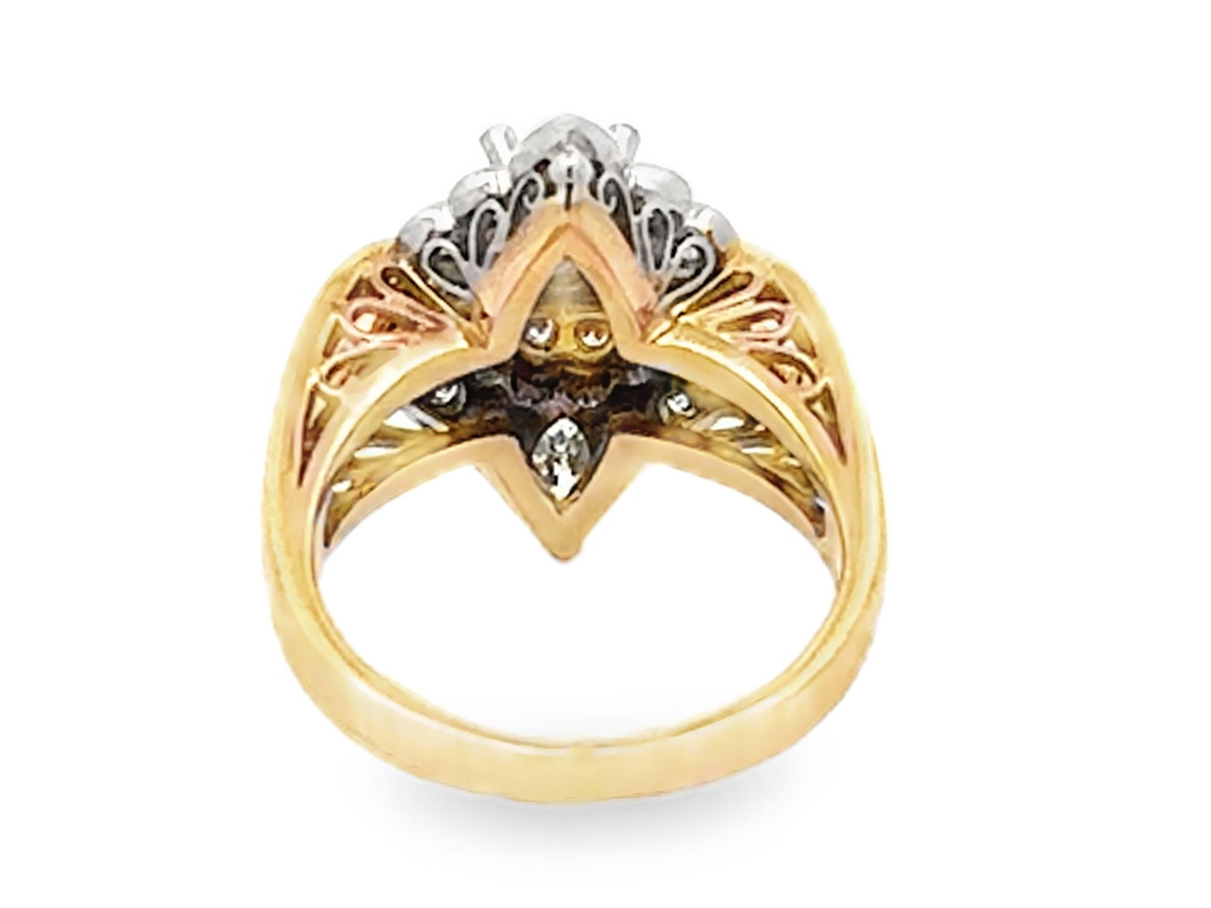 Women's or Men's Fancy Vintage Diamond Engagement Ring 18K Yellow Gold and Platinum For Sale