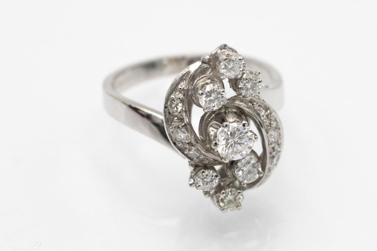 Bague WG fantaisie avec diamants taille brillant 0,73ct Bon état - En vente à Chorzów, PL
