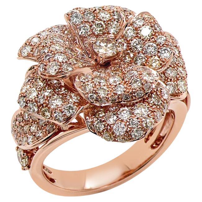 Bague en or rose 18 carats sertie de diamants blancs et fantaisie The Lilly Flower Floral en vente