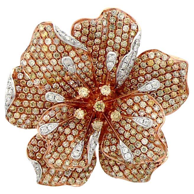 Bague en or rose 18 carats sertie de diamants blancs et fantaisie The Lilly Flower Floral
