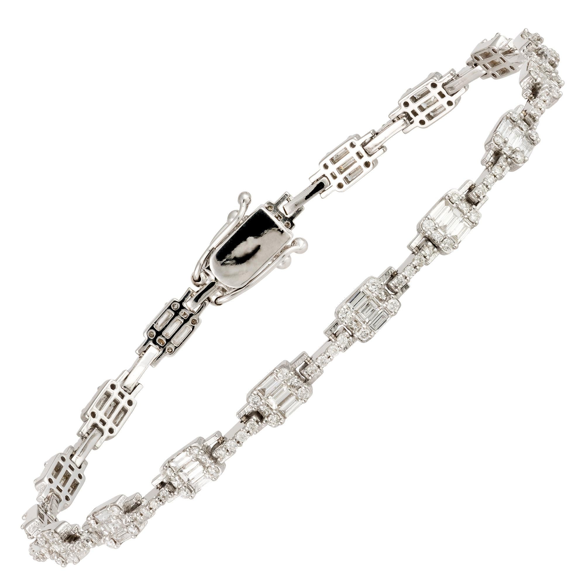 Moderne Bracelet en or blanc fantaisie diamant 18K pour elle en vente