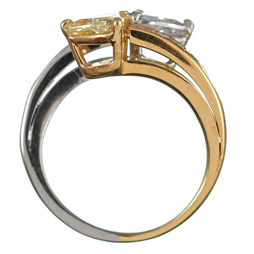 Women's Fancy Yellow and White Diamond “Toi et Moi” Bypass Ring