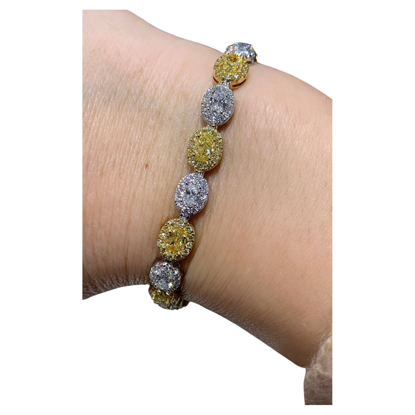 Statement-Armband aus gelbem Kanarien- und weißem Diamanten 9,10 Karat