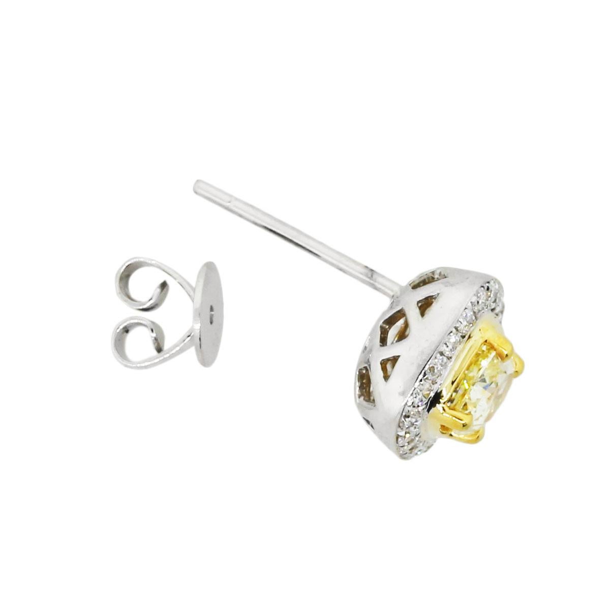 Women's Fancy Yellow Cushion Cut Diamond Earrings