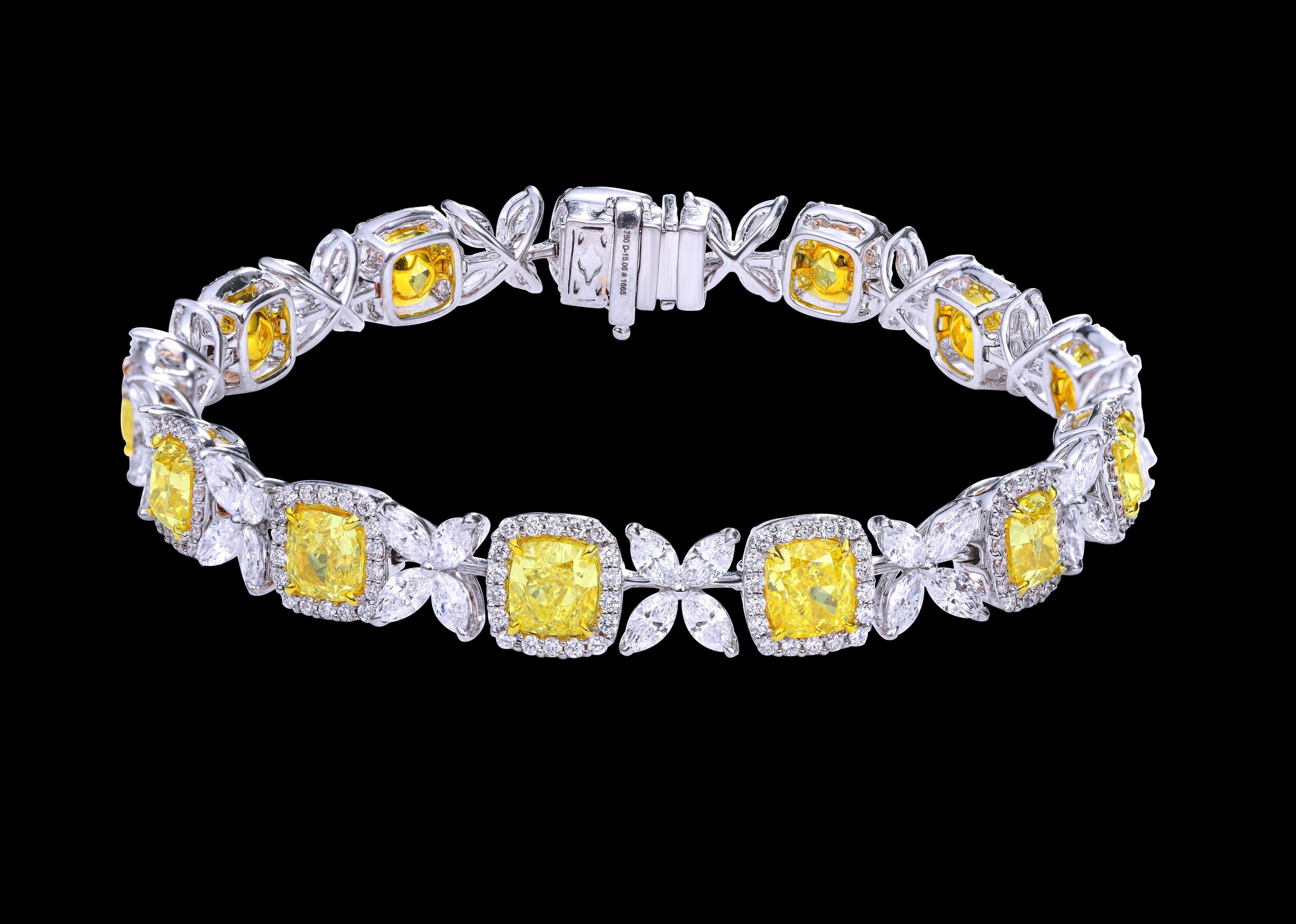 Fancy Yellow Cushion and White Halo Bracelet, 15.06 Carat In New Condition For Sale In Mumbai, IN