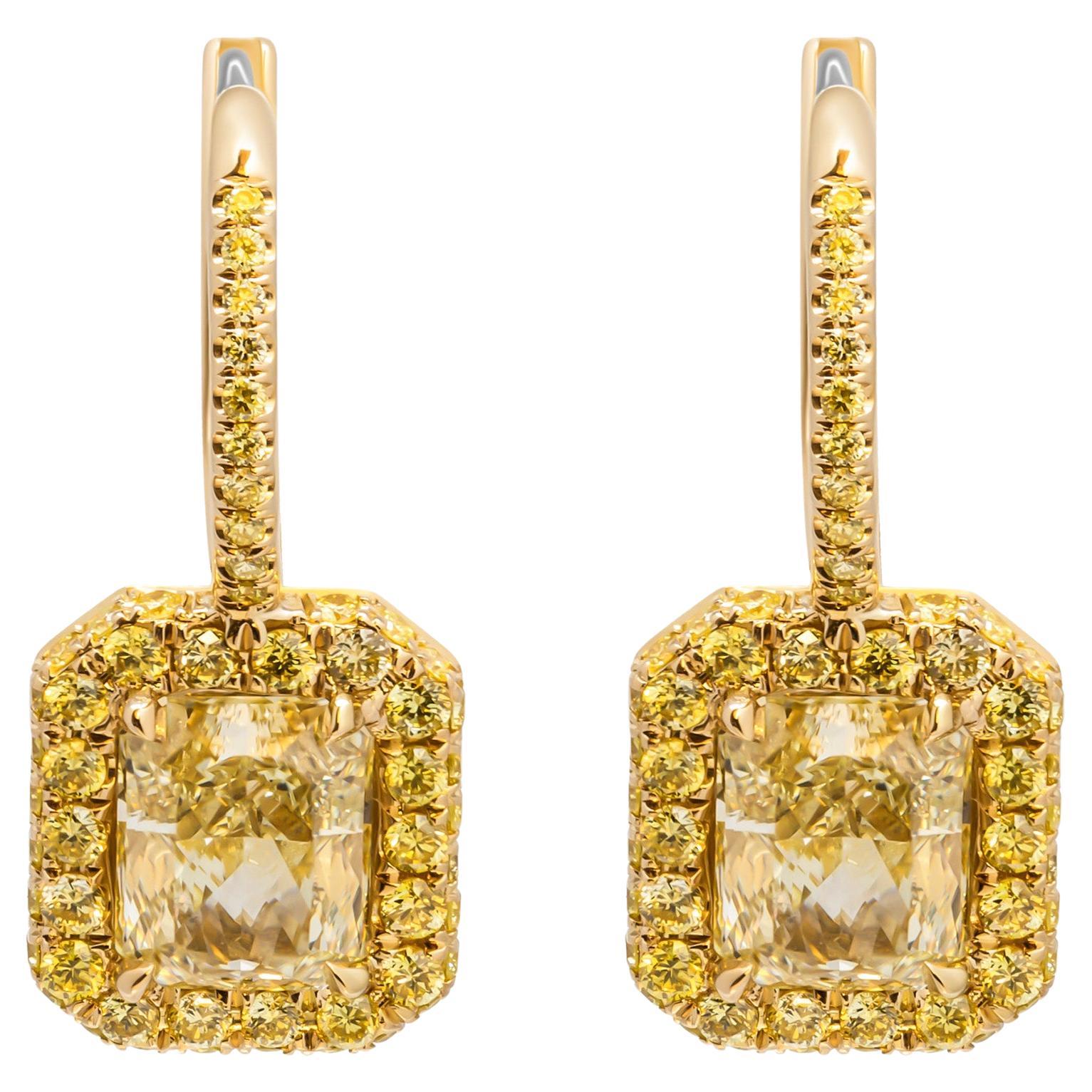 Fancy Yellow Diamond Earring with Radiant Cut Diamonds For Sale