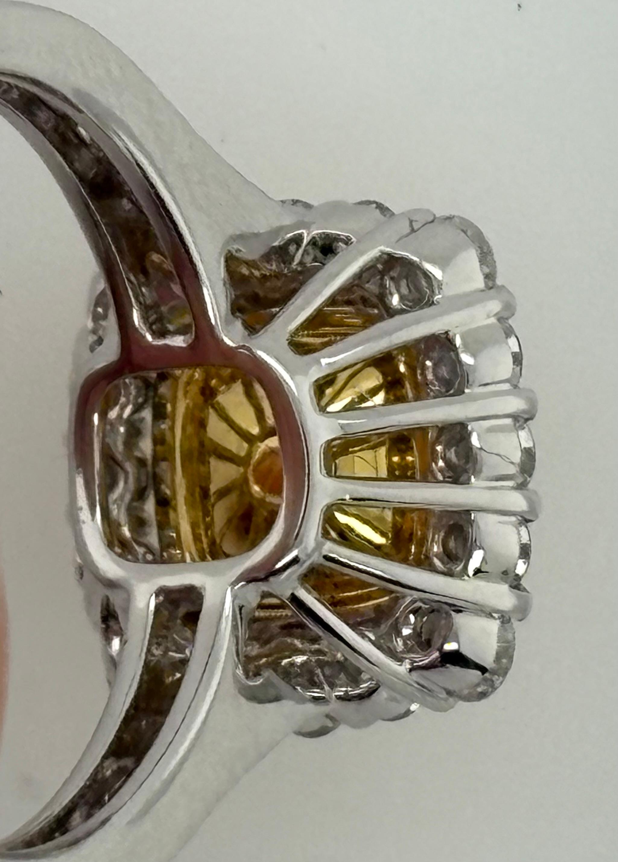 Fancy Yellow Diamond Engagement or Cocktail Ring, 18KT White Gold in vendita 13