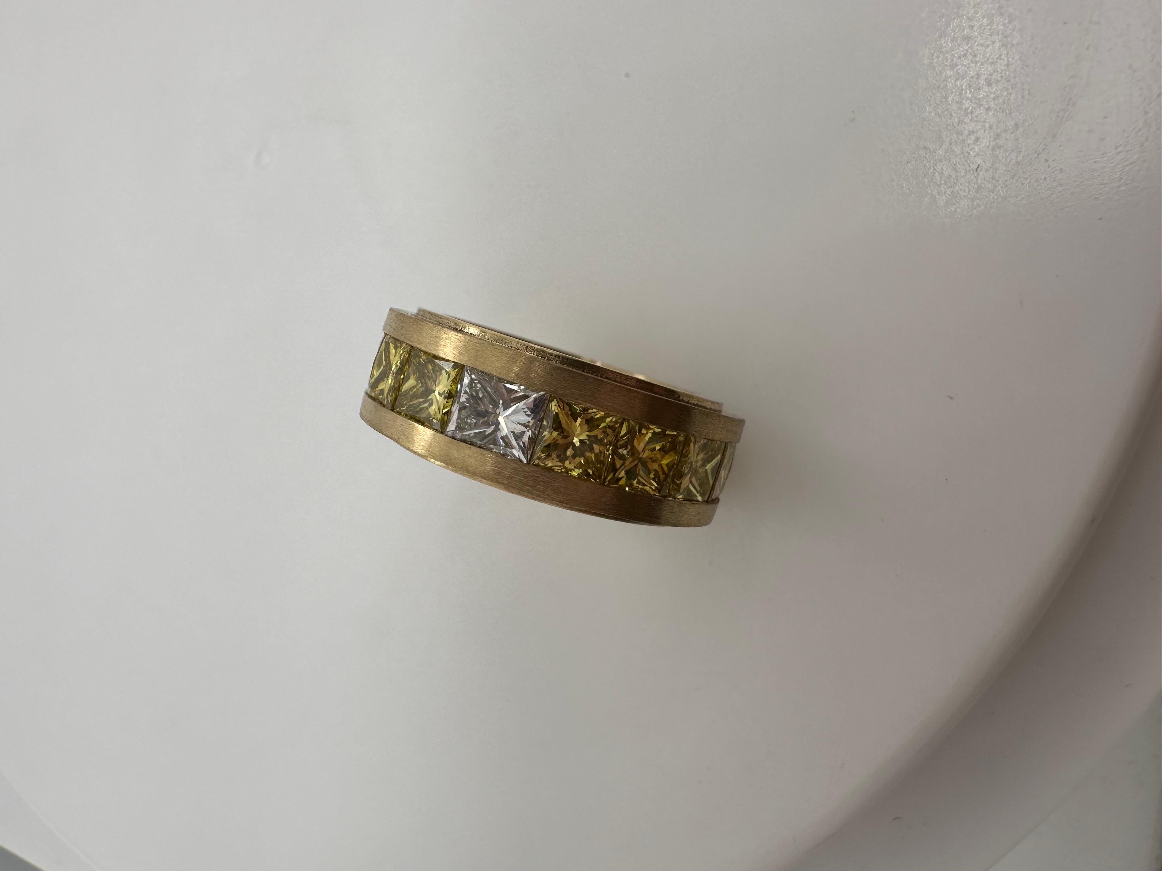 Fancy yellow diamond eternity ring 18KT yellow gold matte finish rare complex  For Sale 5