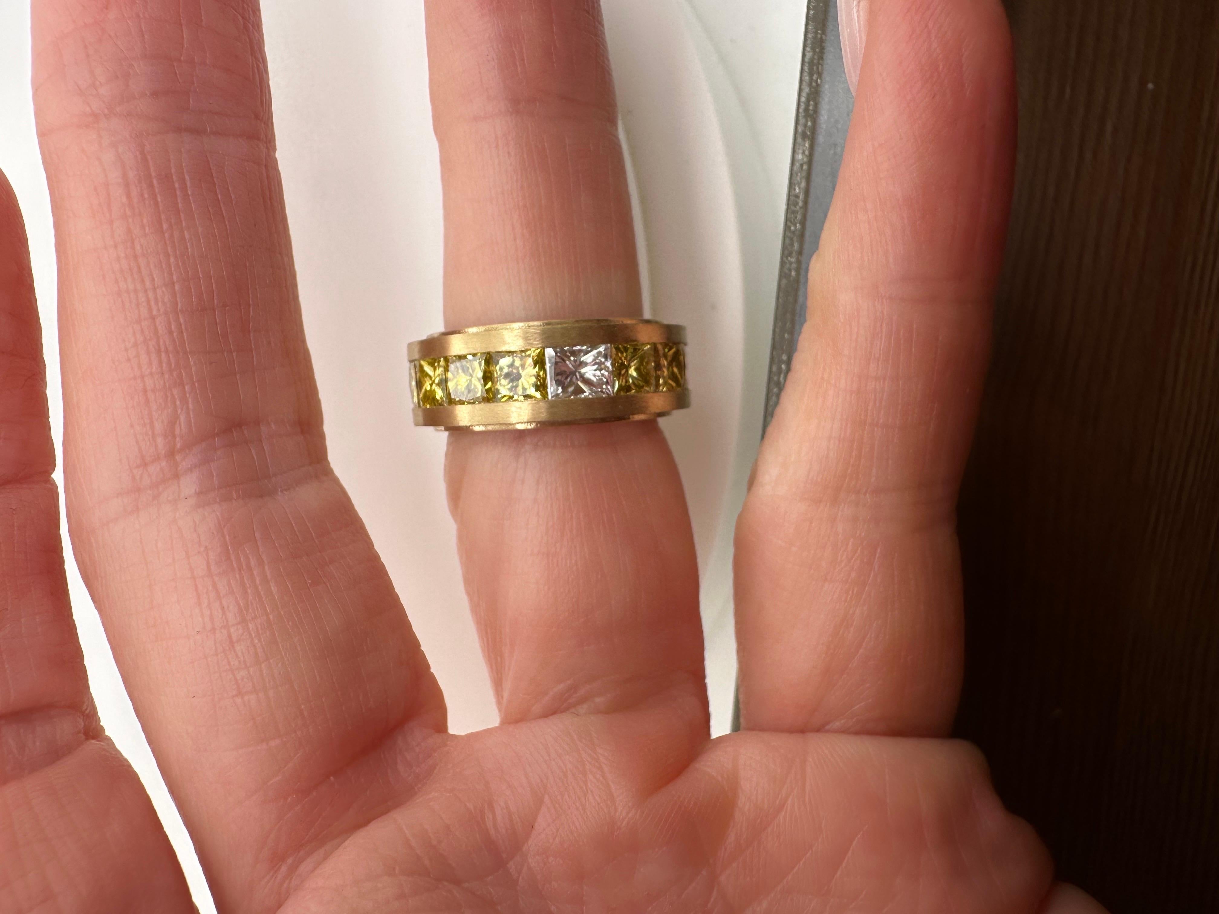 Fancy yellow diamond eternity ring 18KT yellow gold matte finish rare complex  For Sale 4