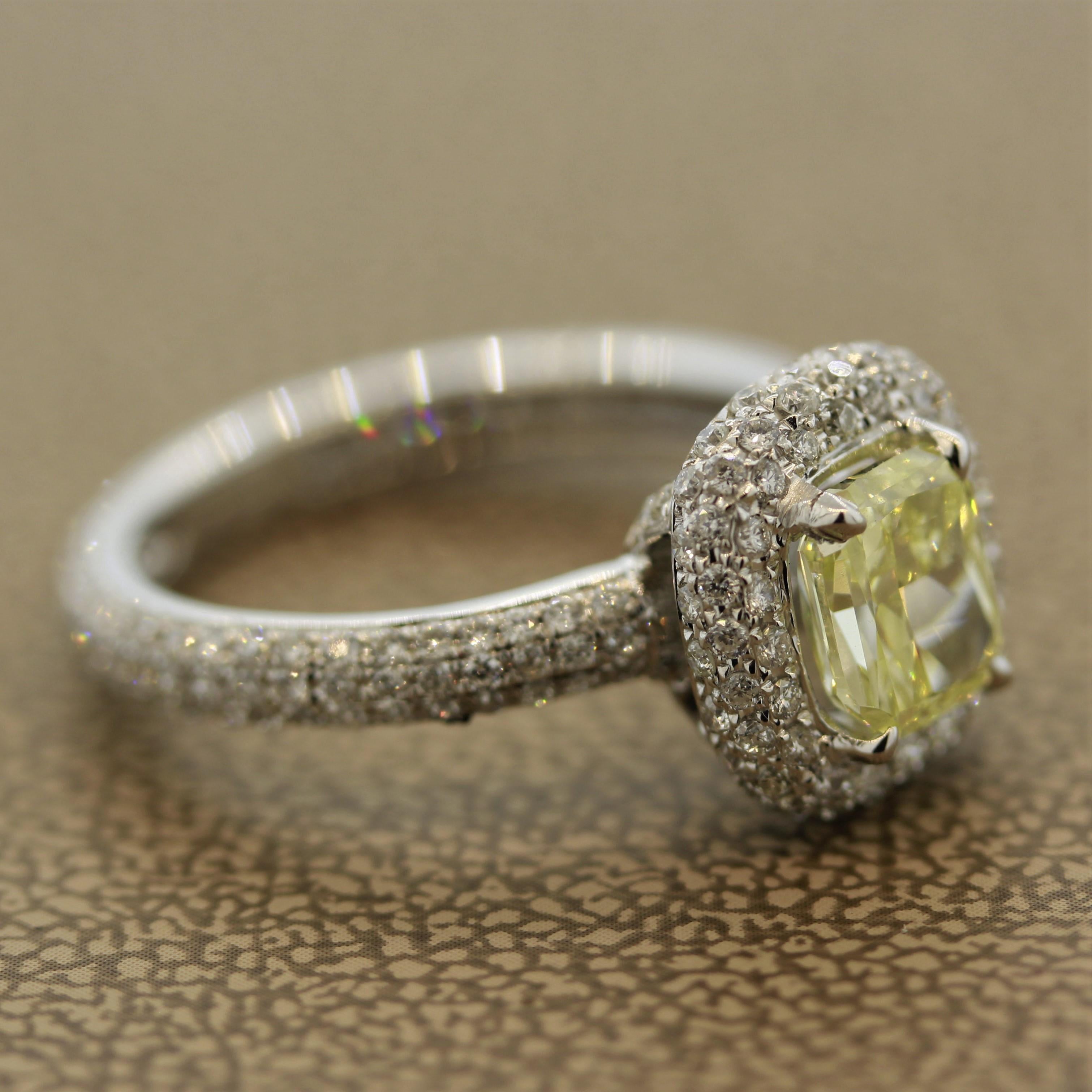 Fancy Yellow Diamond Gold Eternity Engagement Ring In New Condition For Sale In Beverly Hills, CA
